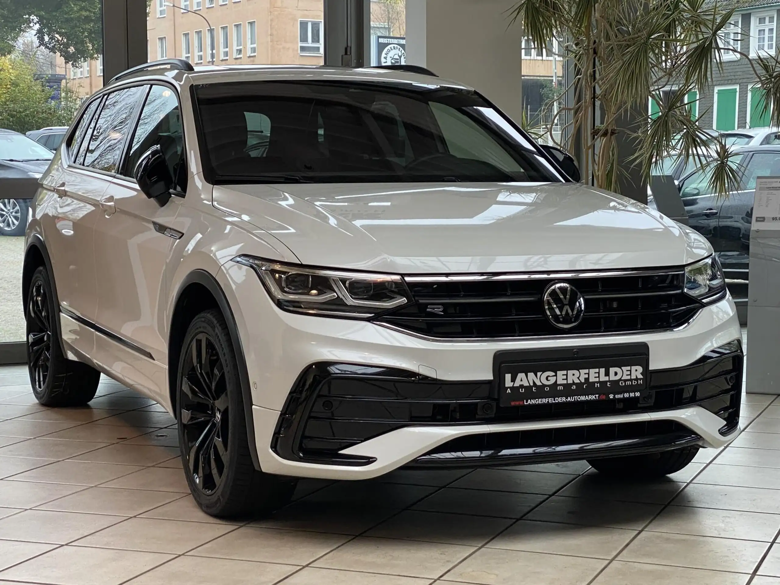 Volkswagen - Tiguan Allspace