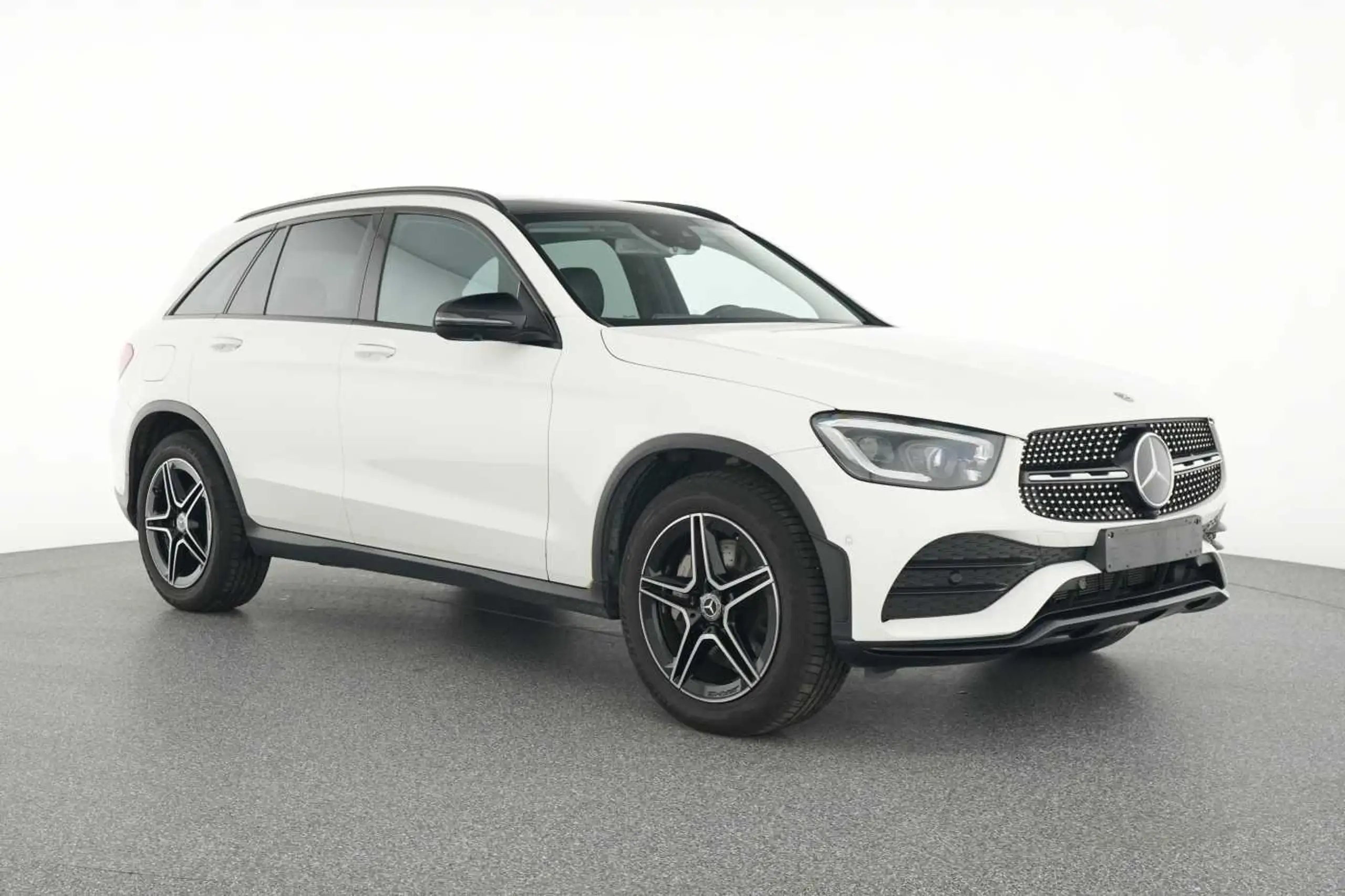 Mercedes-Benz - GLC 200