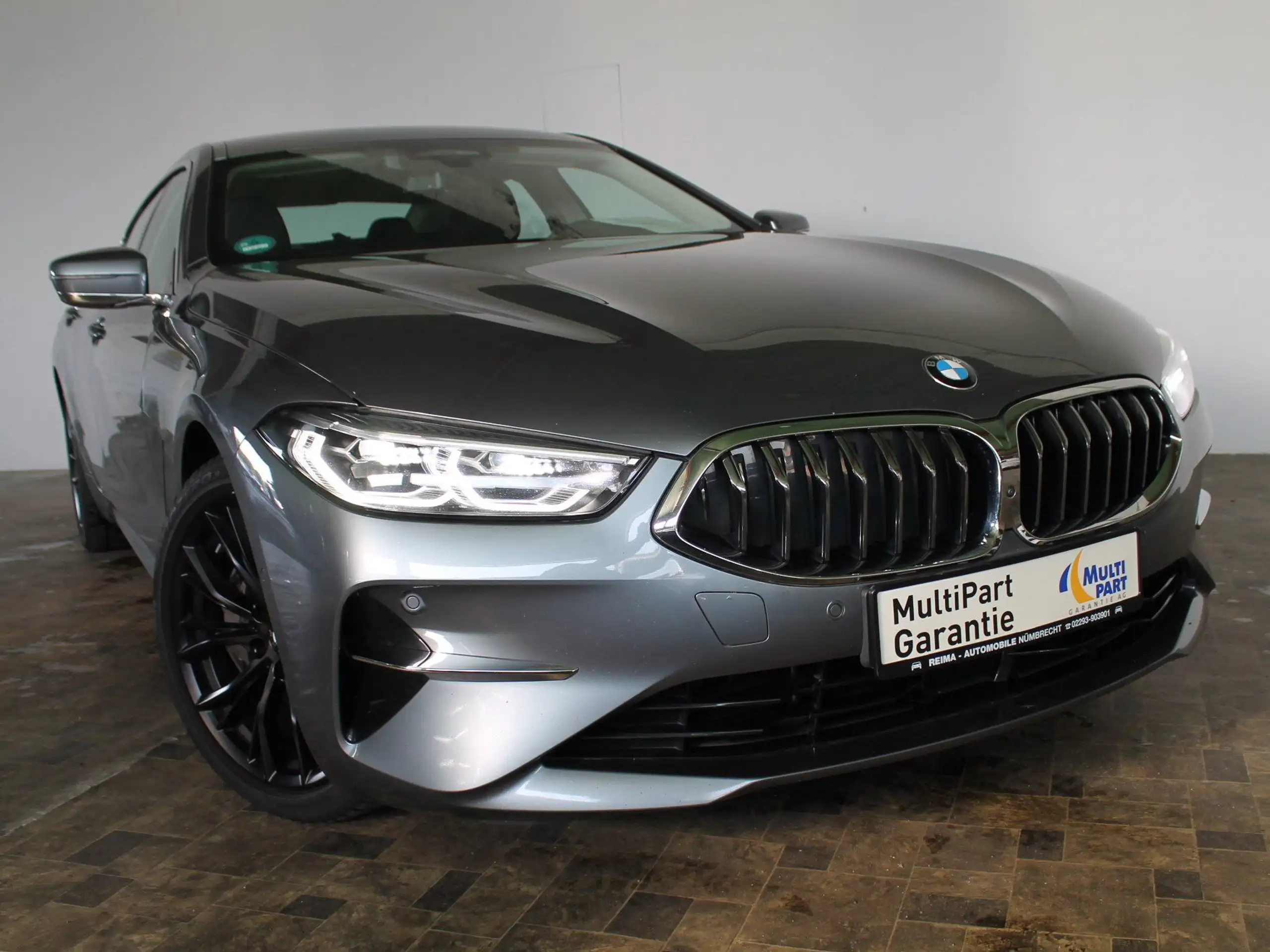 BMW - 840