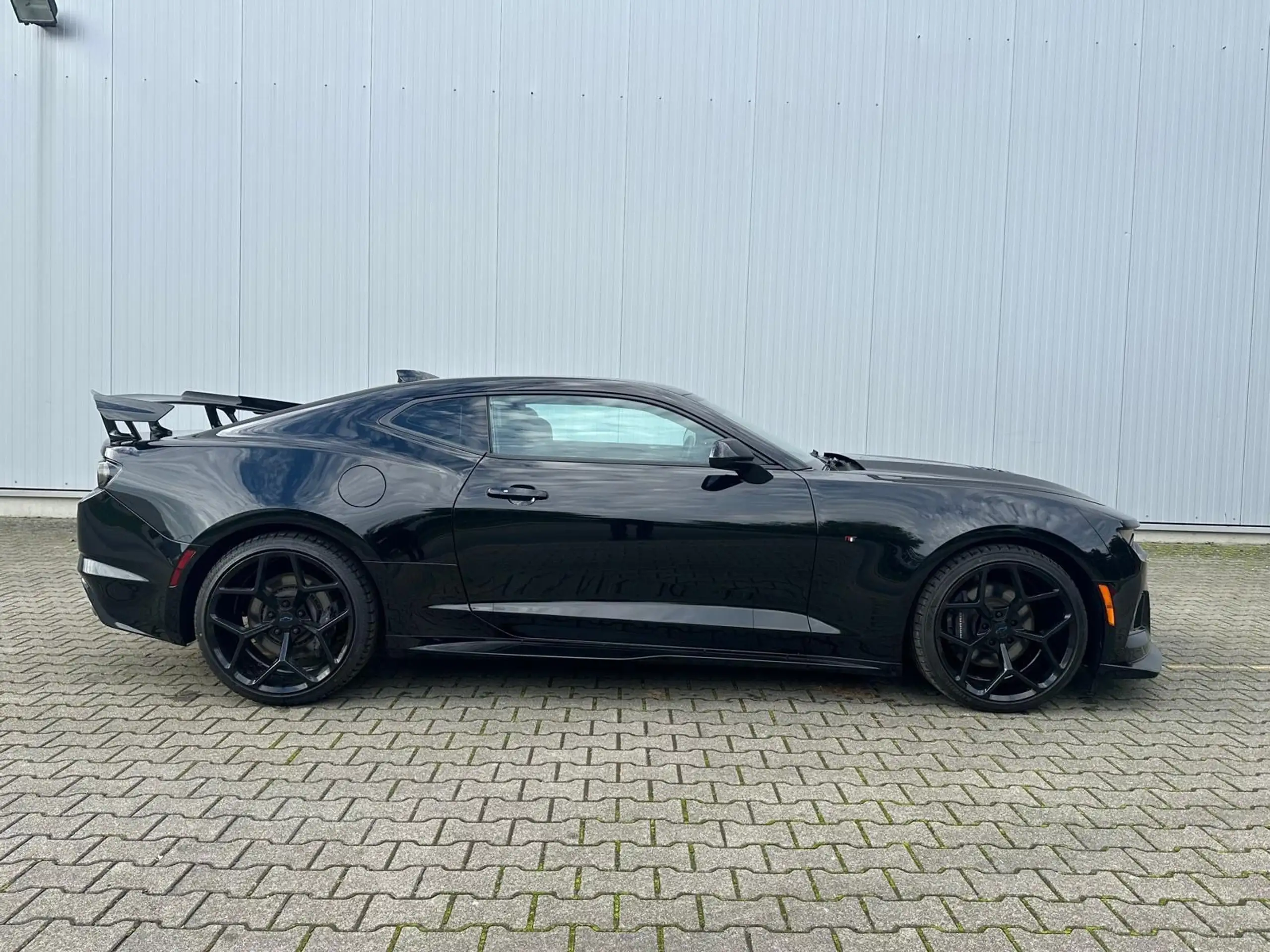 Chevrolet - Camaro