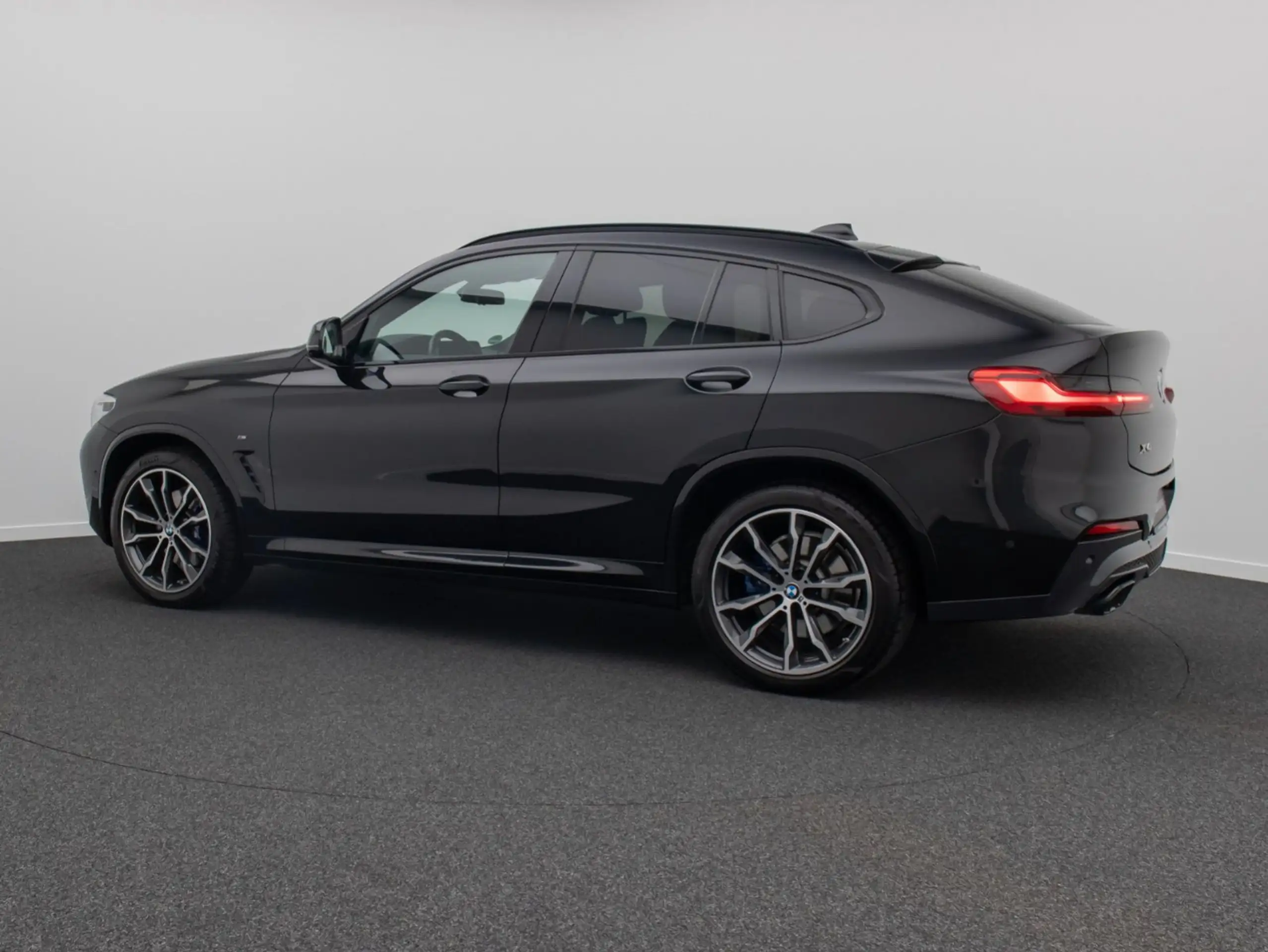 BMW - X4 M