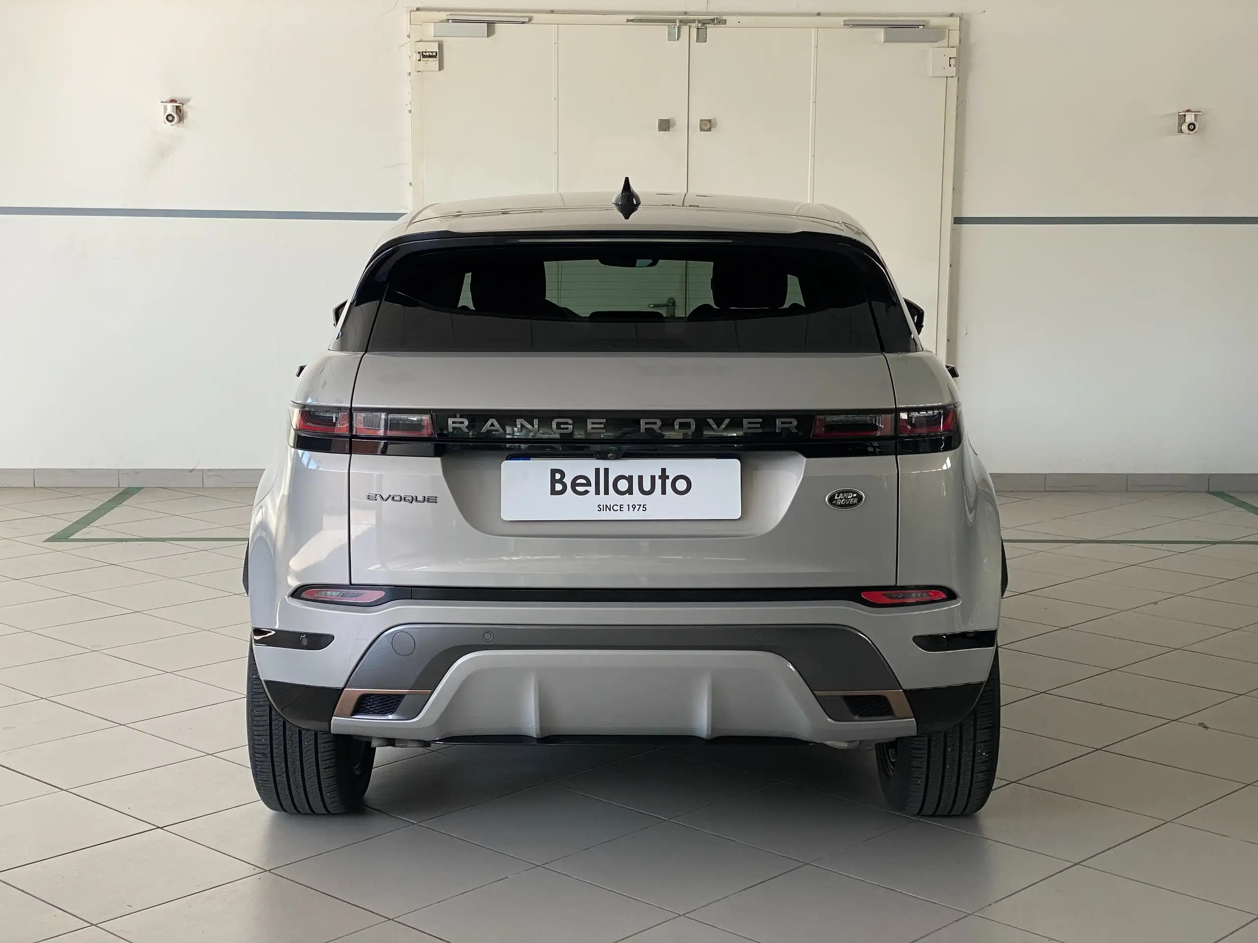 Land Rover - Range Rover Evoque