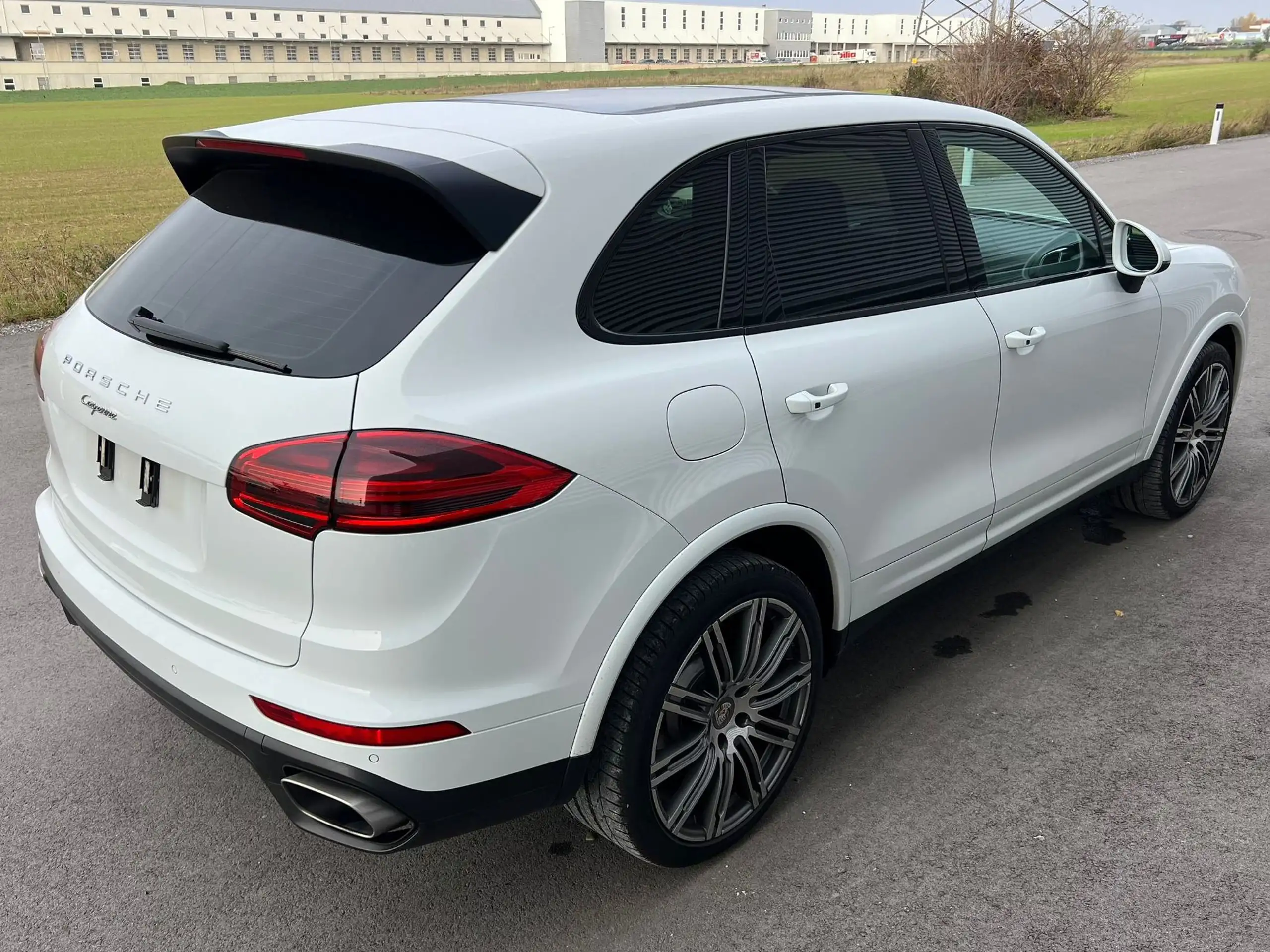 Porsche - Cayenne