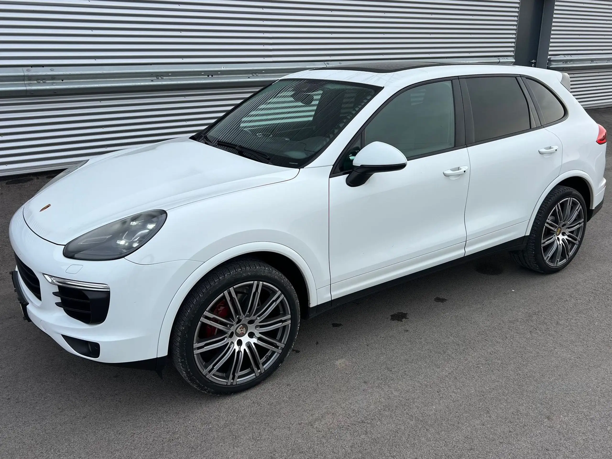 Porsche - Cayenne