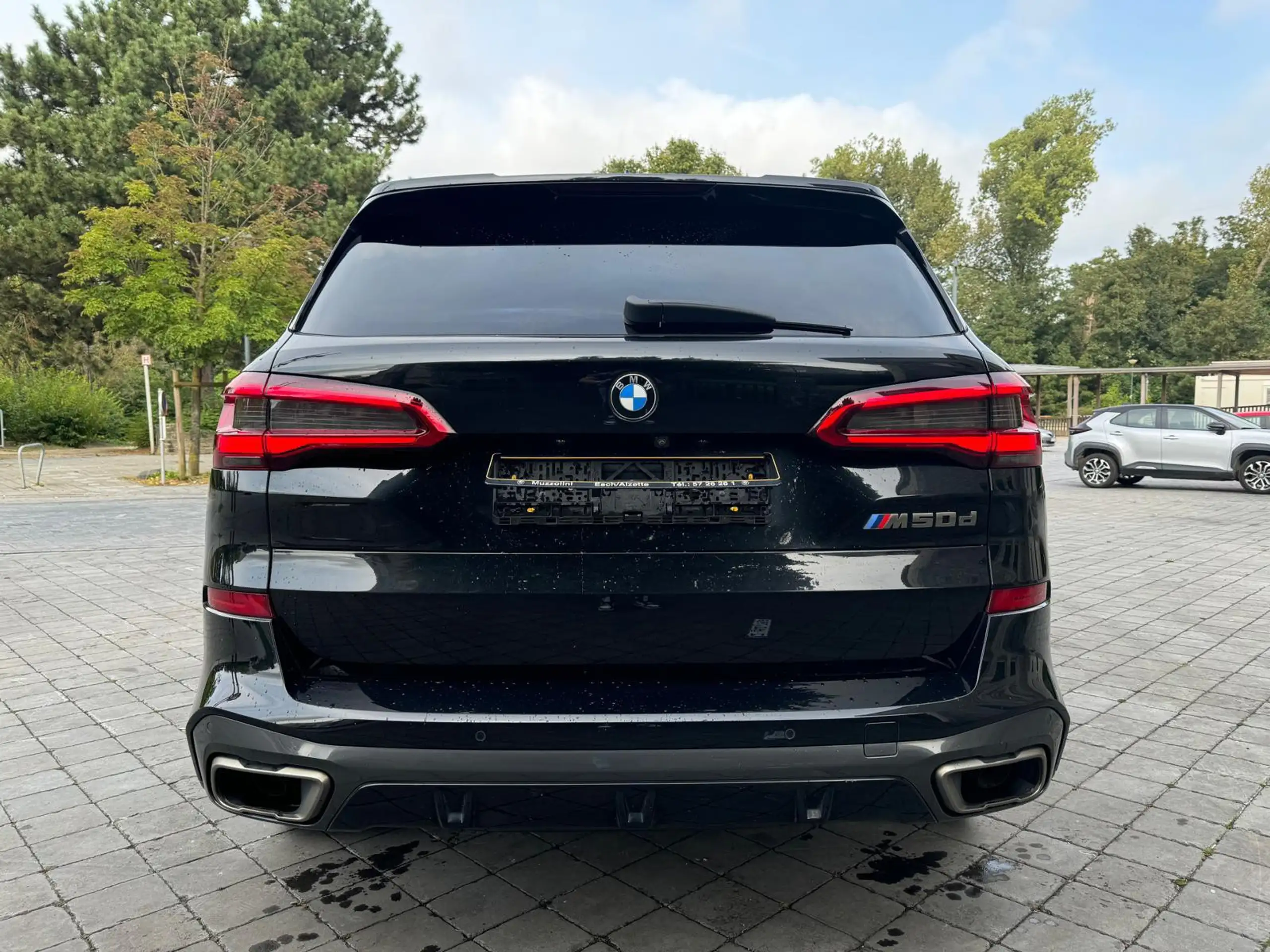 BMW - X5 M