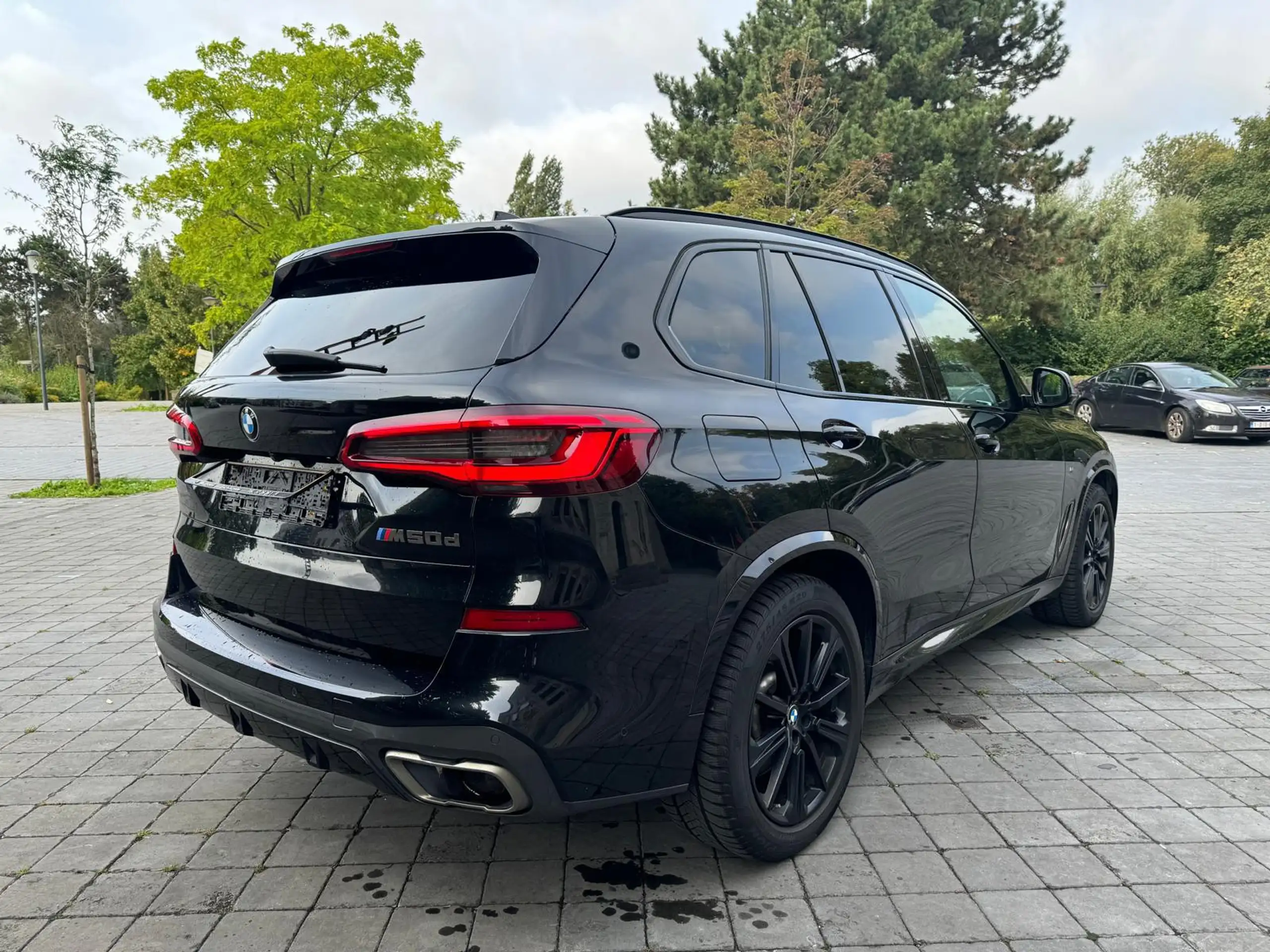 BMW - X5 M