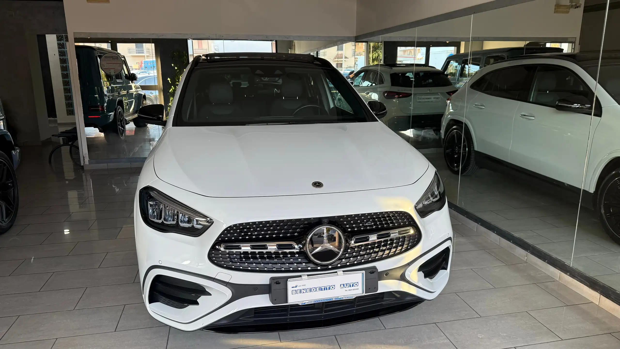 Mercedes-Benz - GLA 200