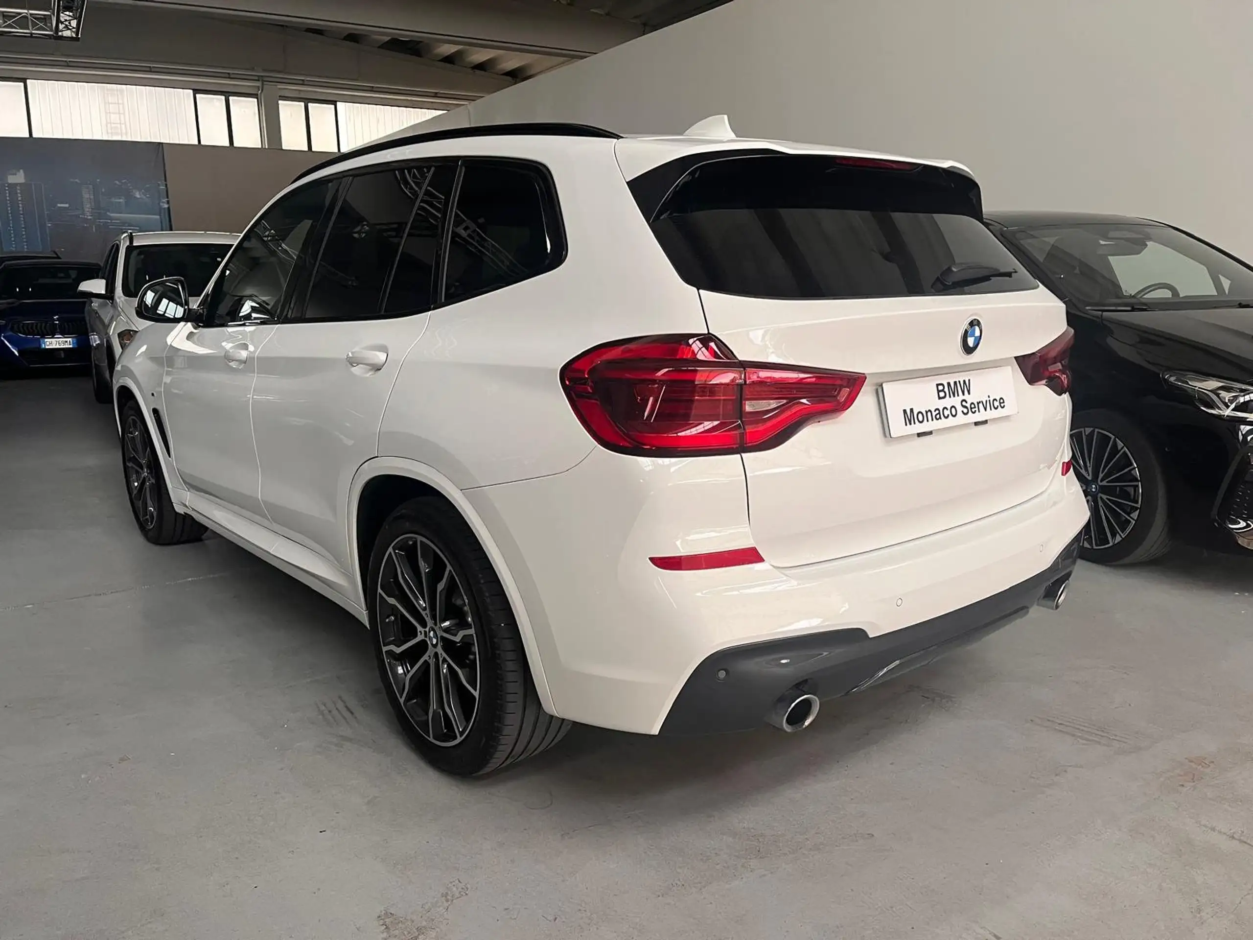 BMW - X3