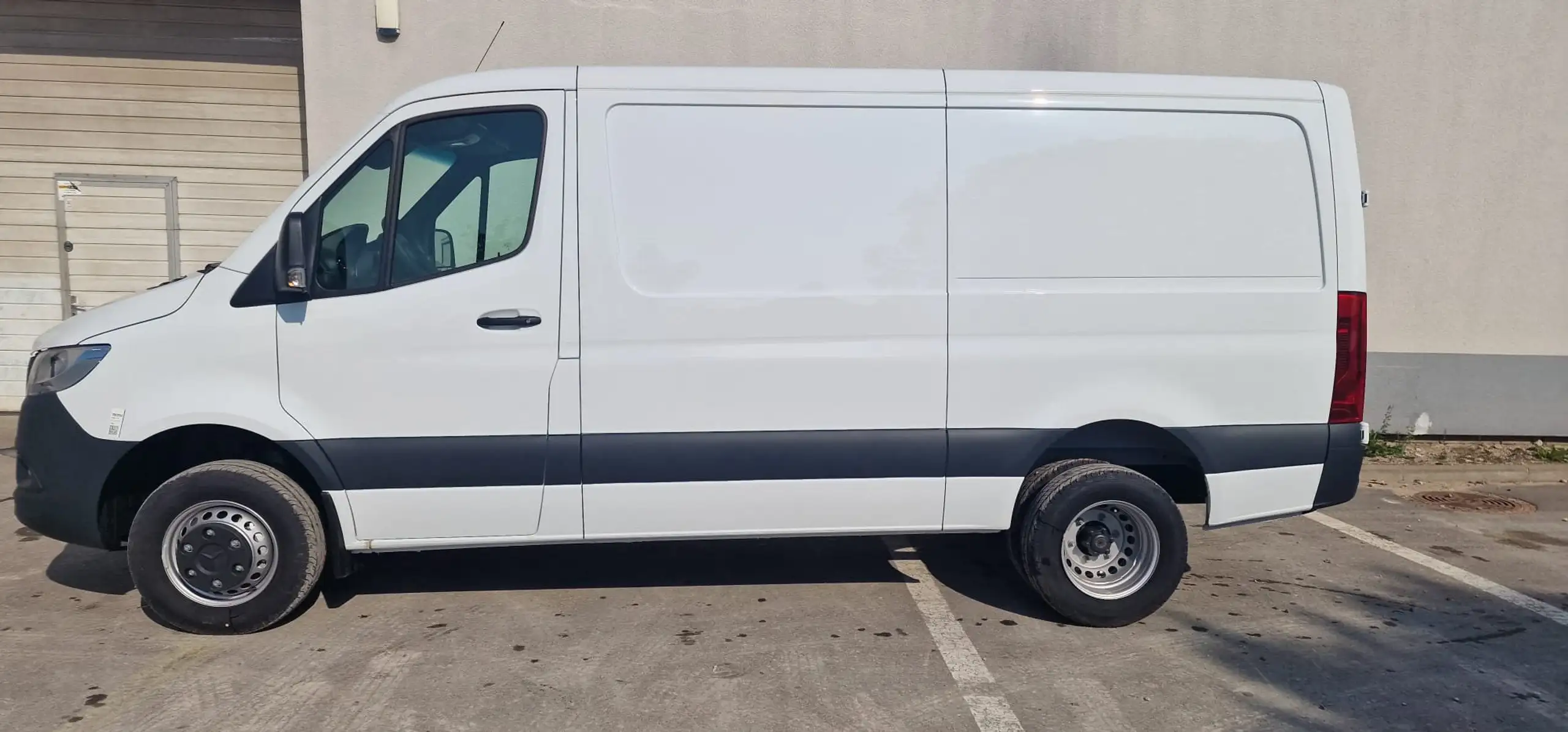 Mercedes-Benz - Sprinter