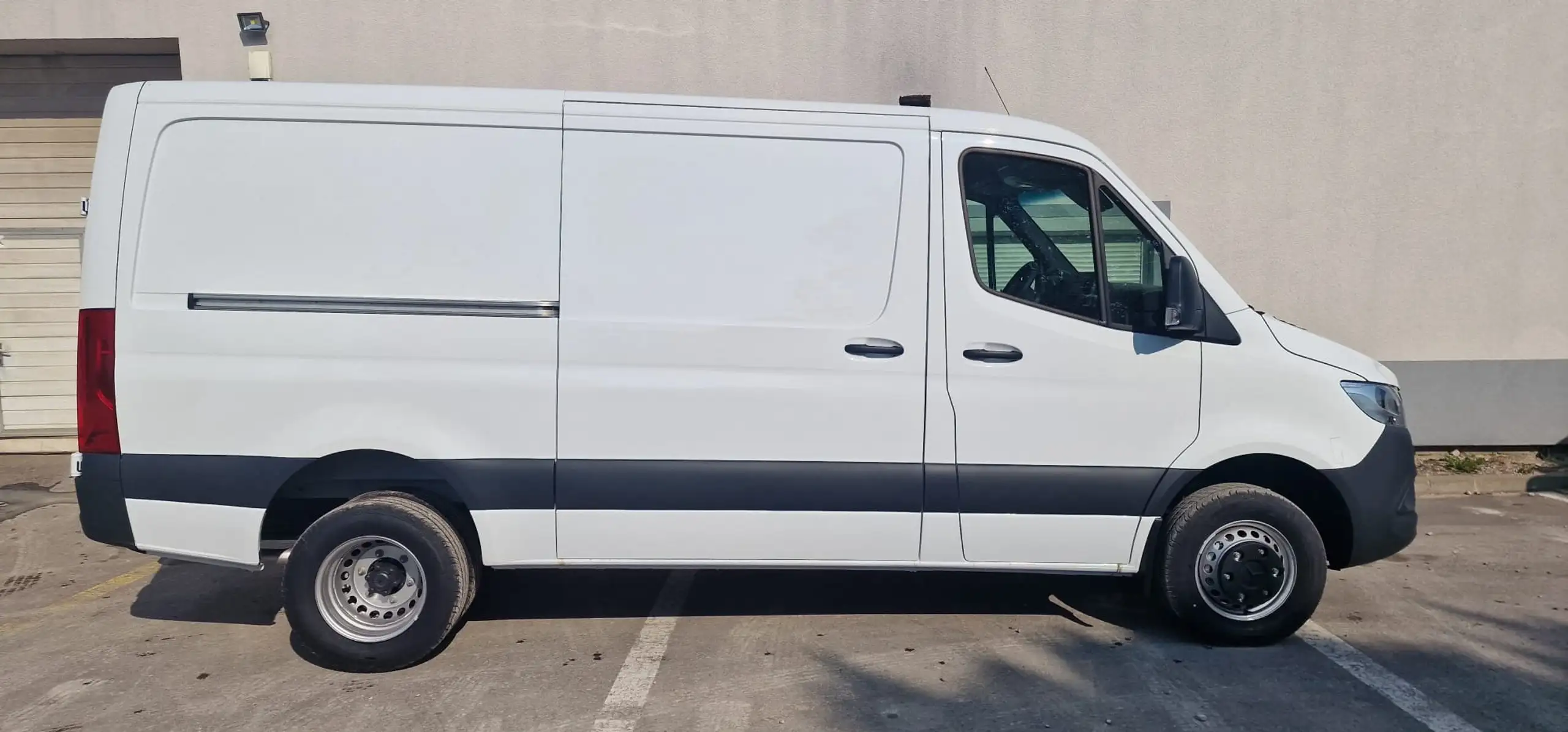 Mercedes-Benz - Sprinter