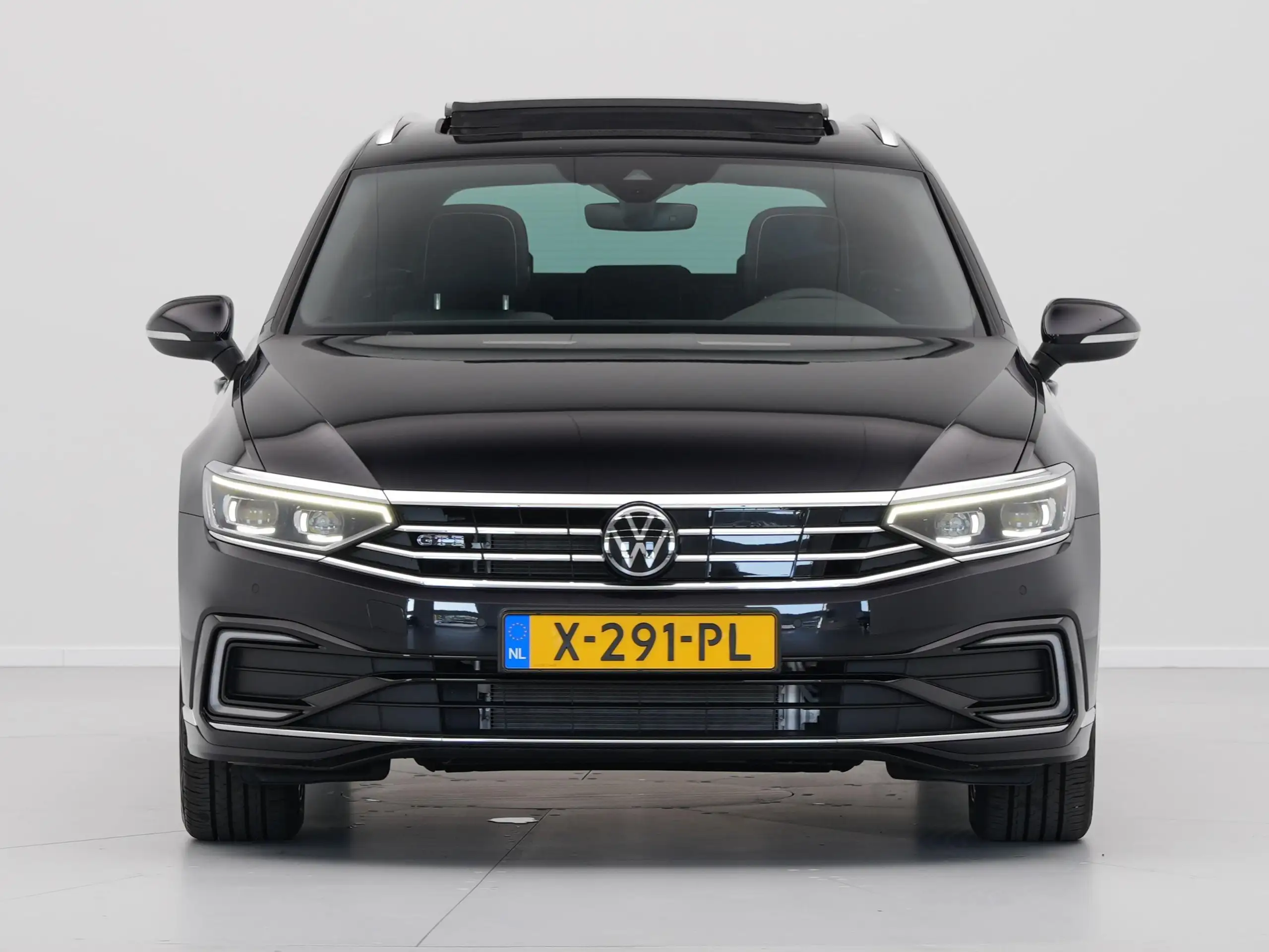 Volkswagen - Passat Variant