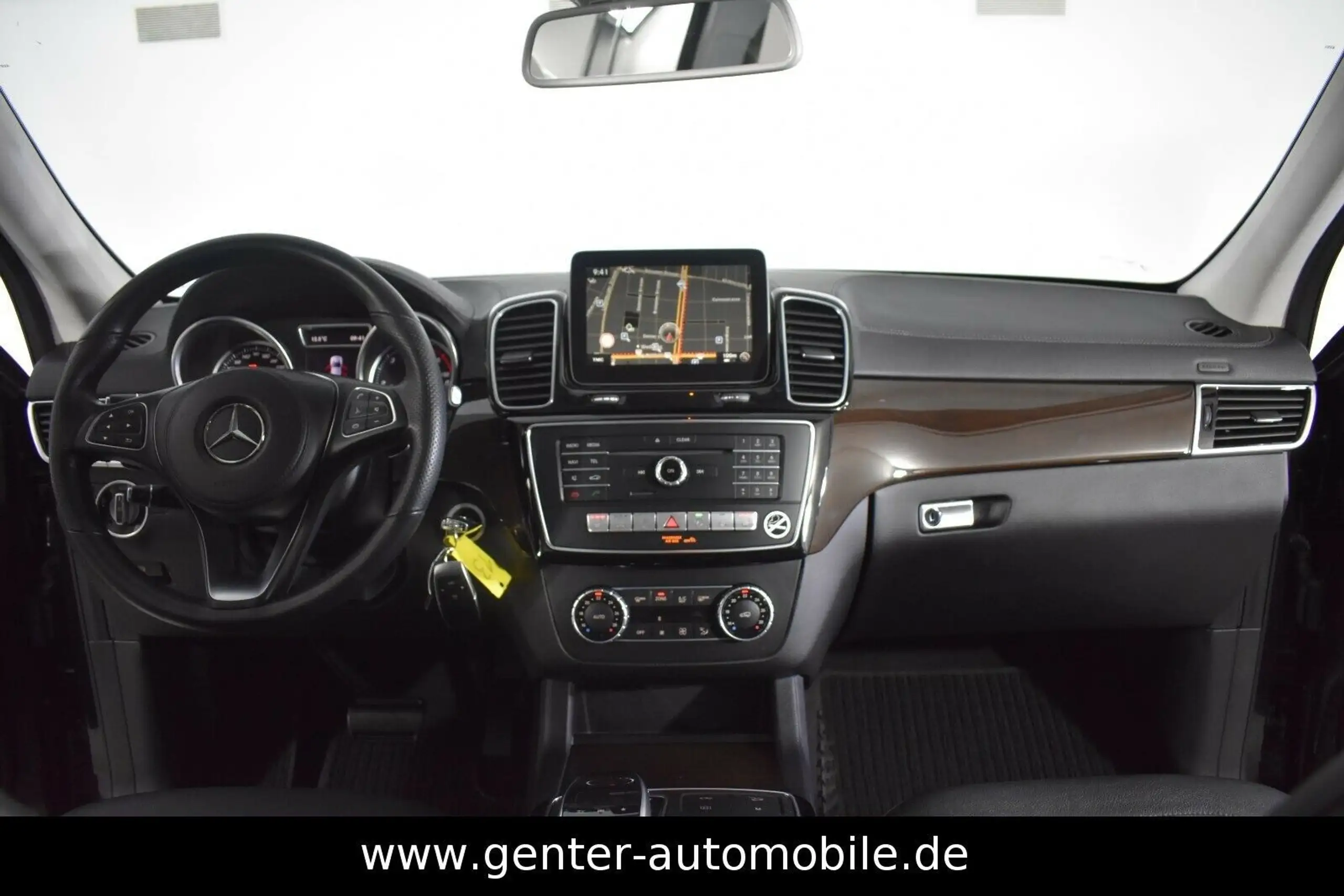 Mercedes-Benz - GLS 350