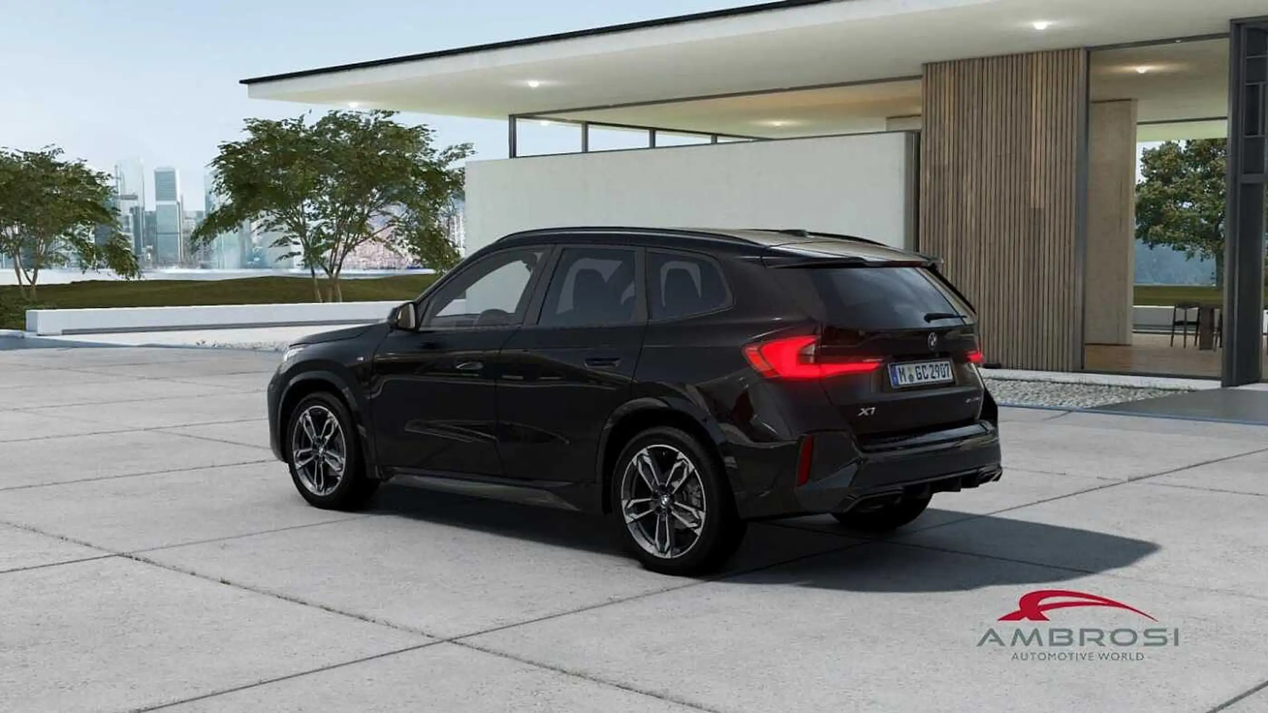 BMW - X1