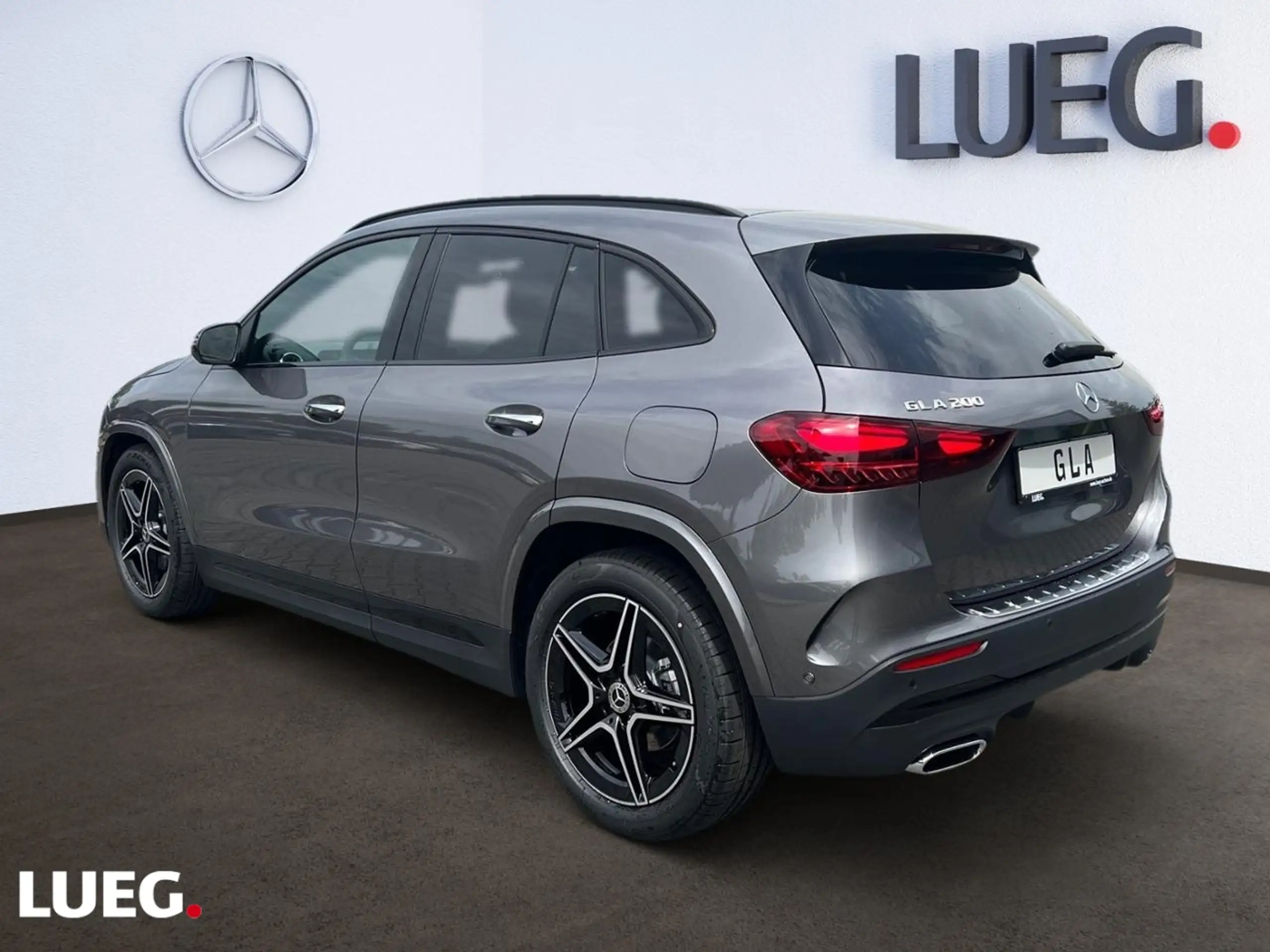 Mercedes-Benz - GLA 200