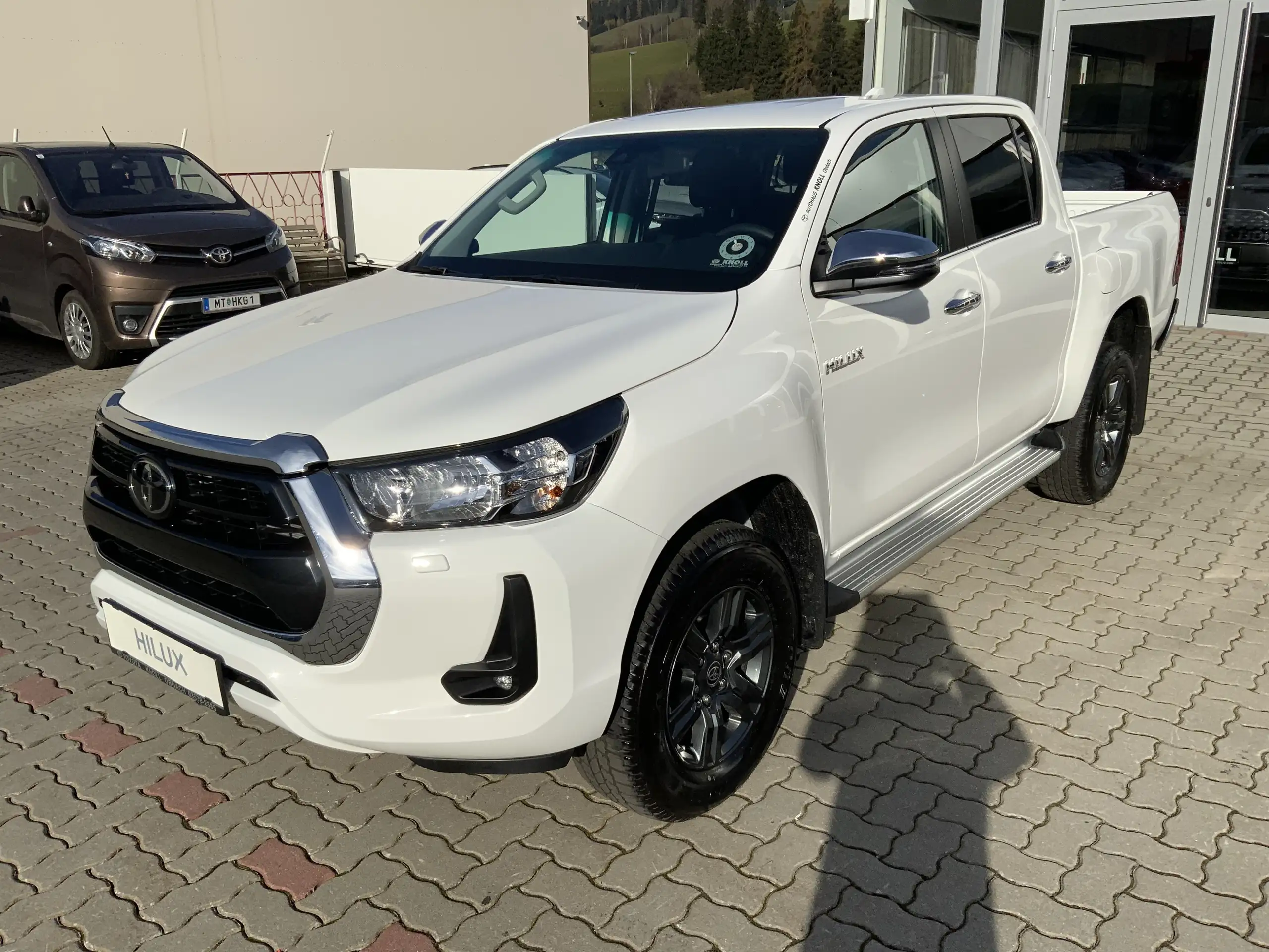 Toyota - Hilux