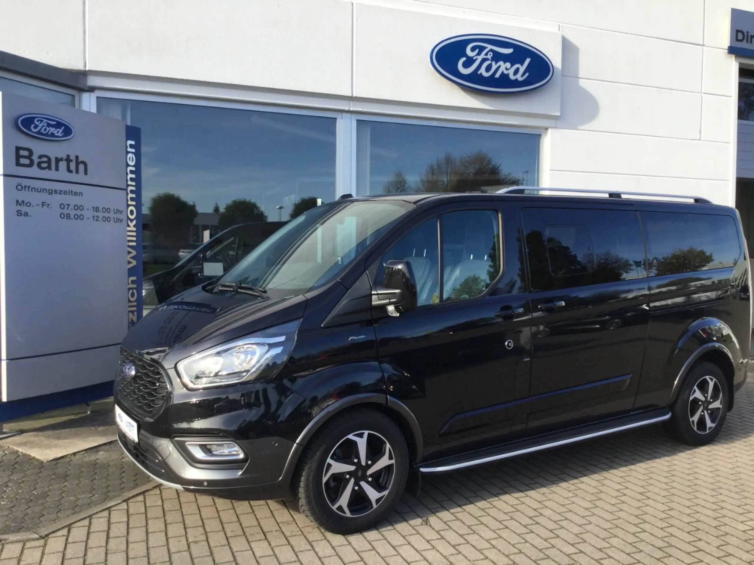 Ford - Tourneo Custom