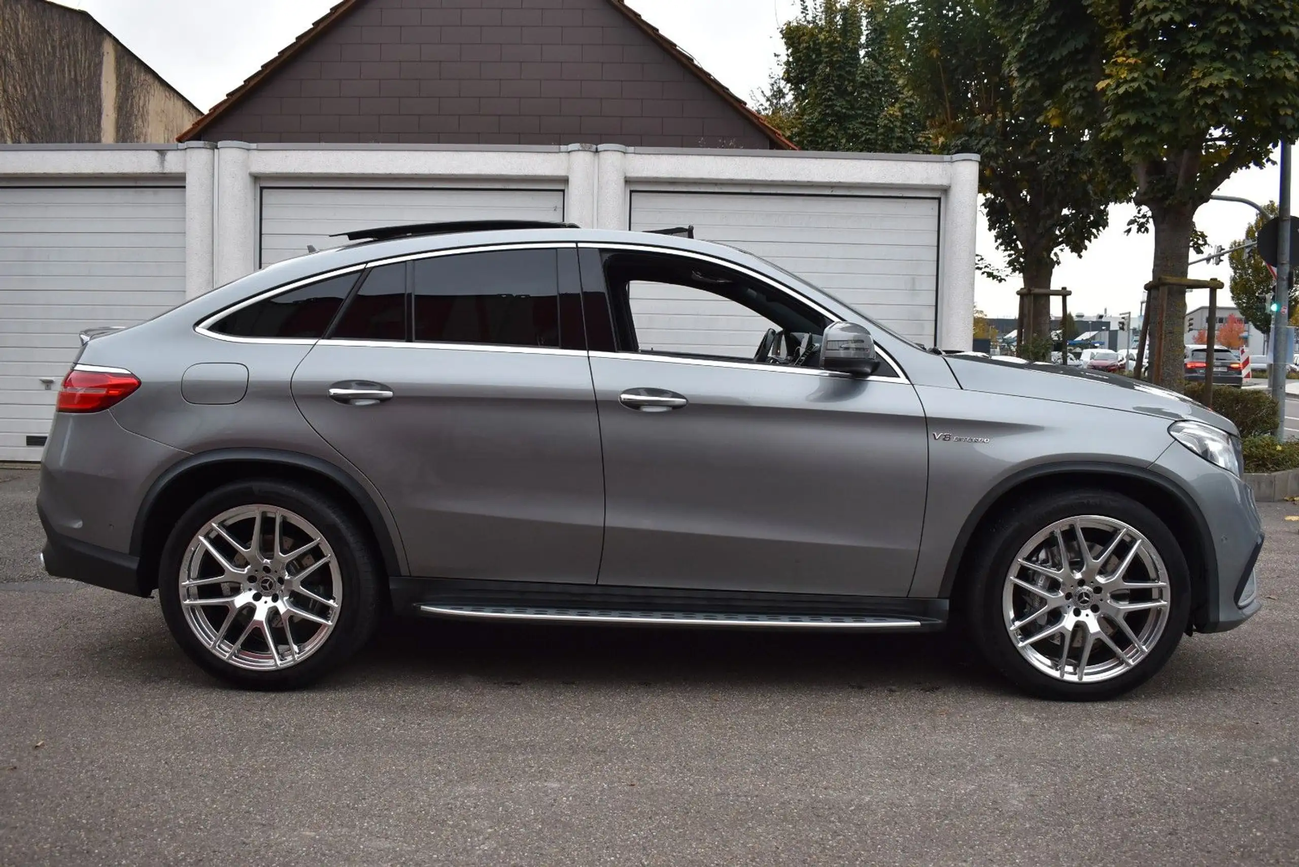 Mercedes-Benz - GLE 63 AMG