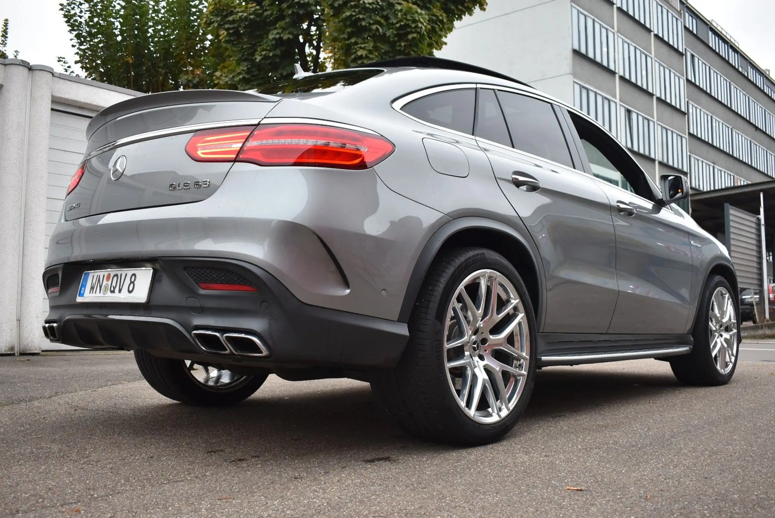 Mercedes-Benz - GLE 63 AMG