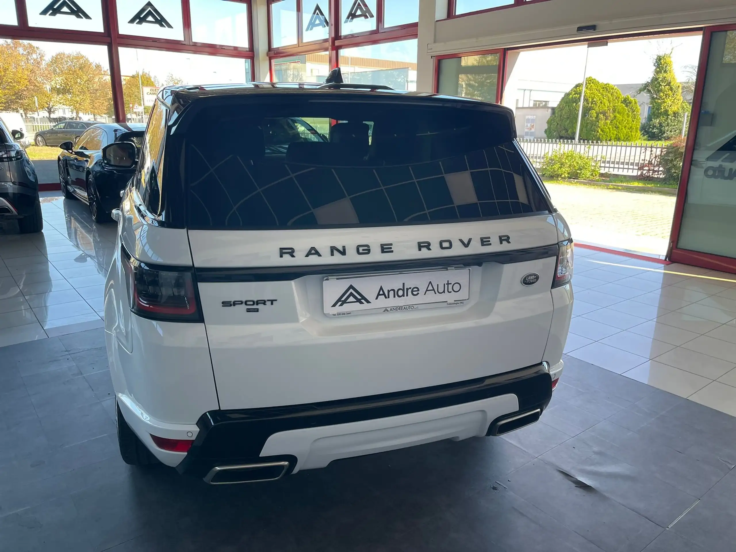 Land Rover - Range Rover Sport