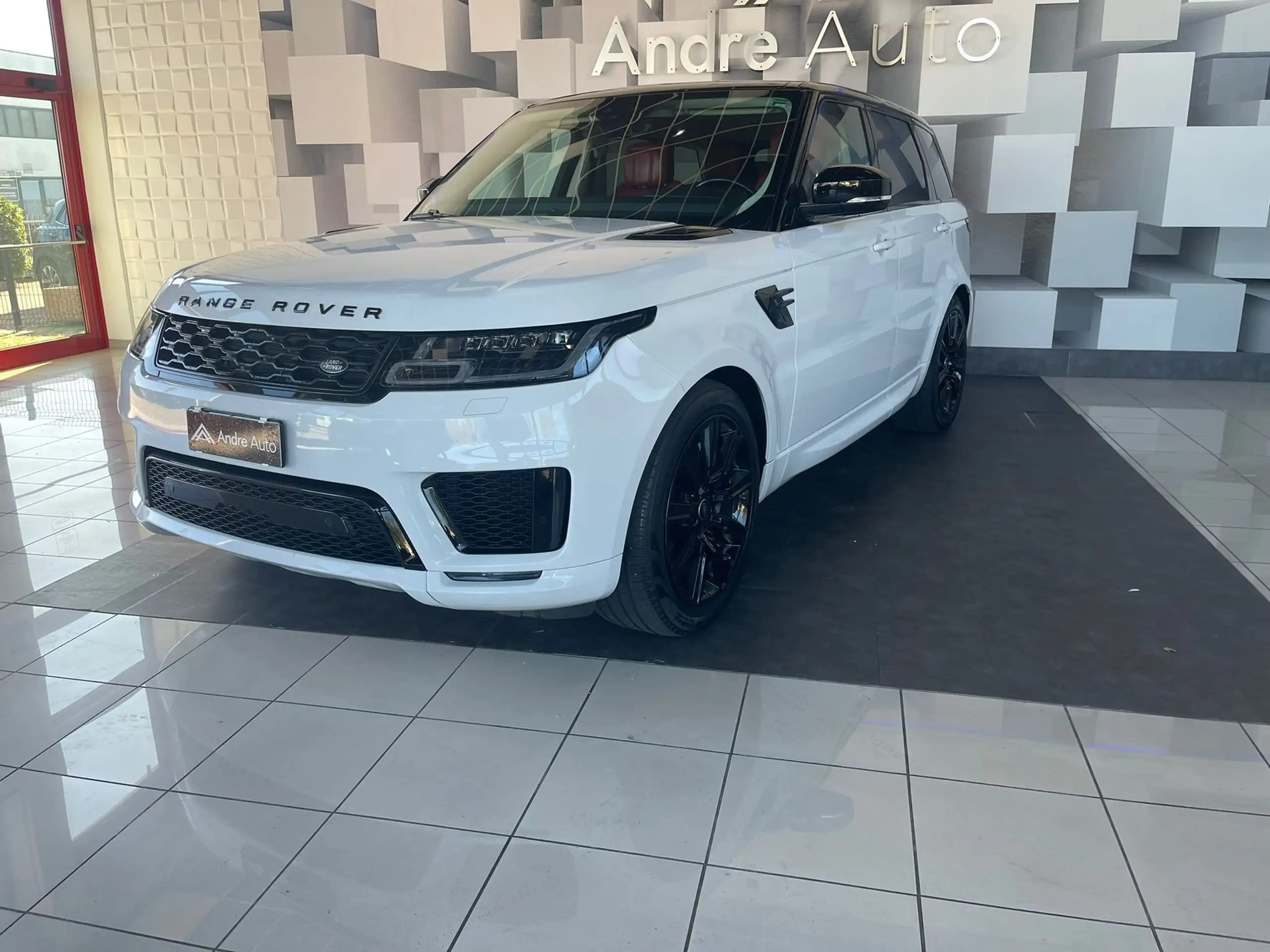 Land Rover - Range Rover Sport