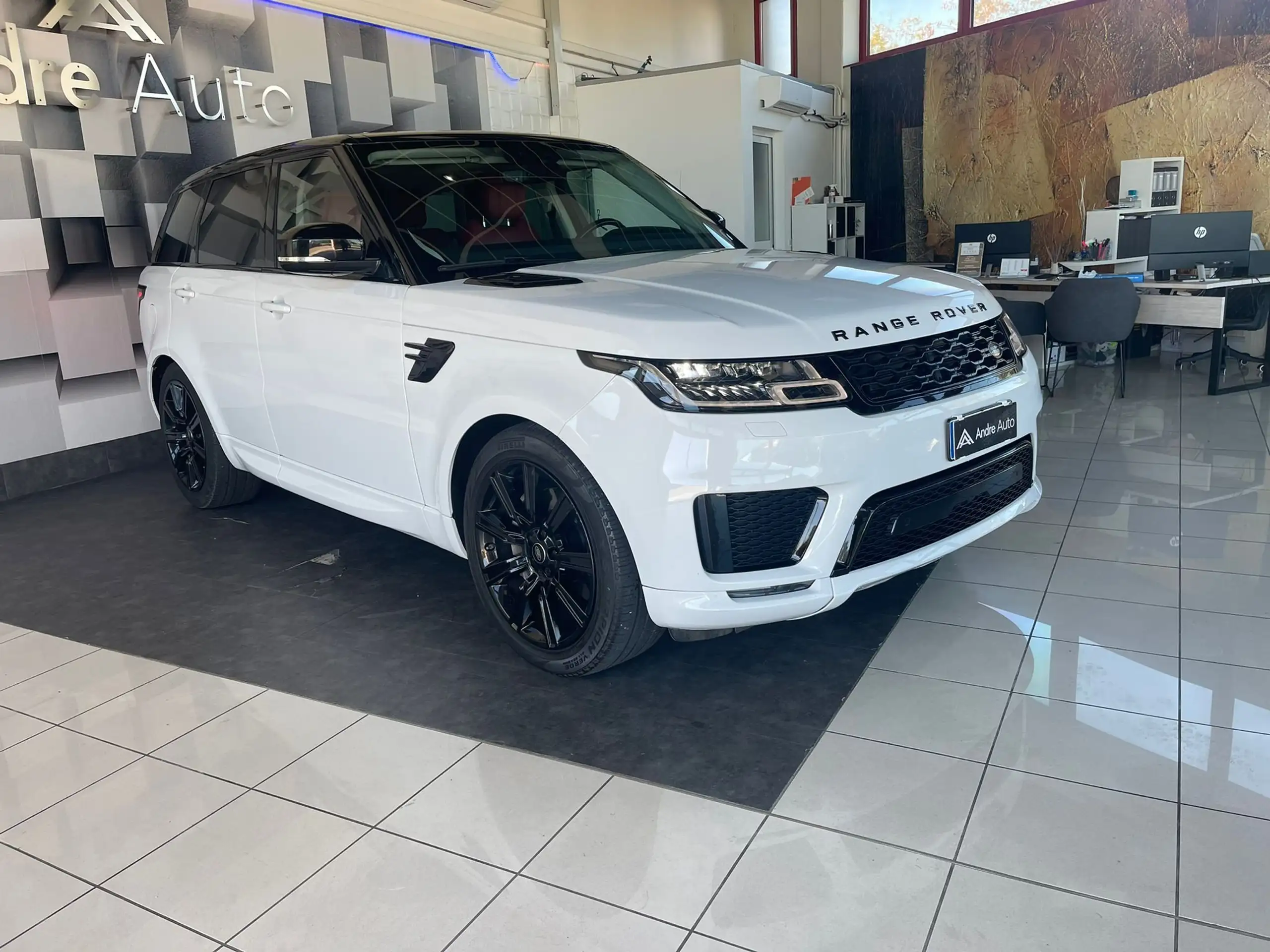 Land Rover - Range Rover Sport