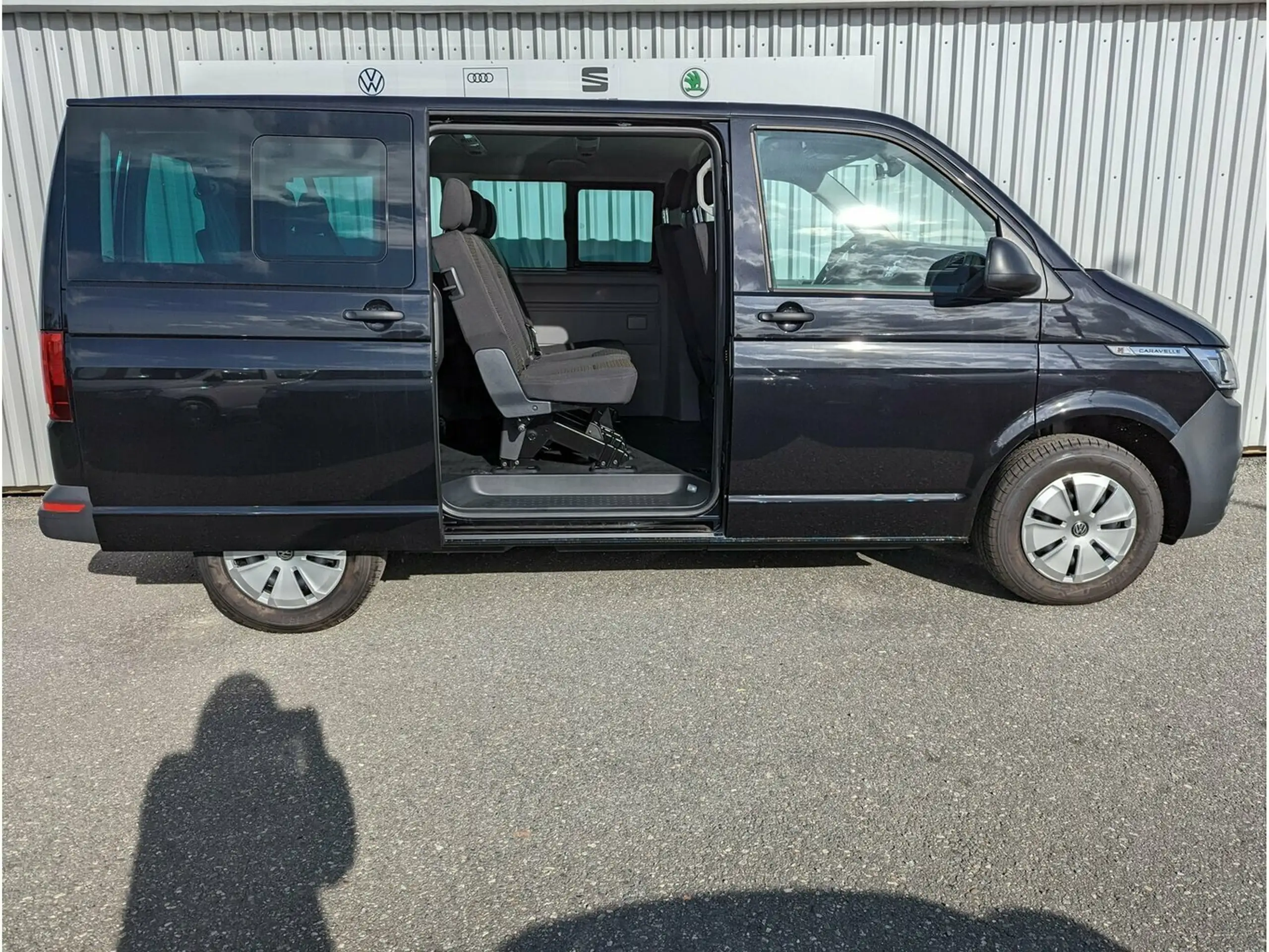 Volkswagen - T6.1 Caravelle