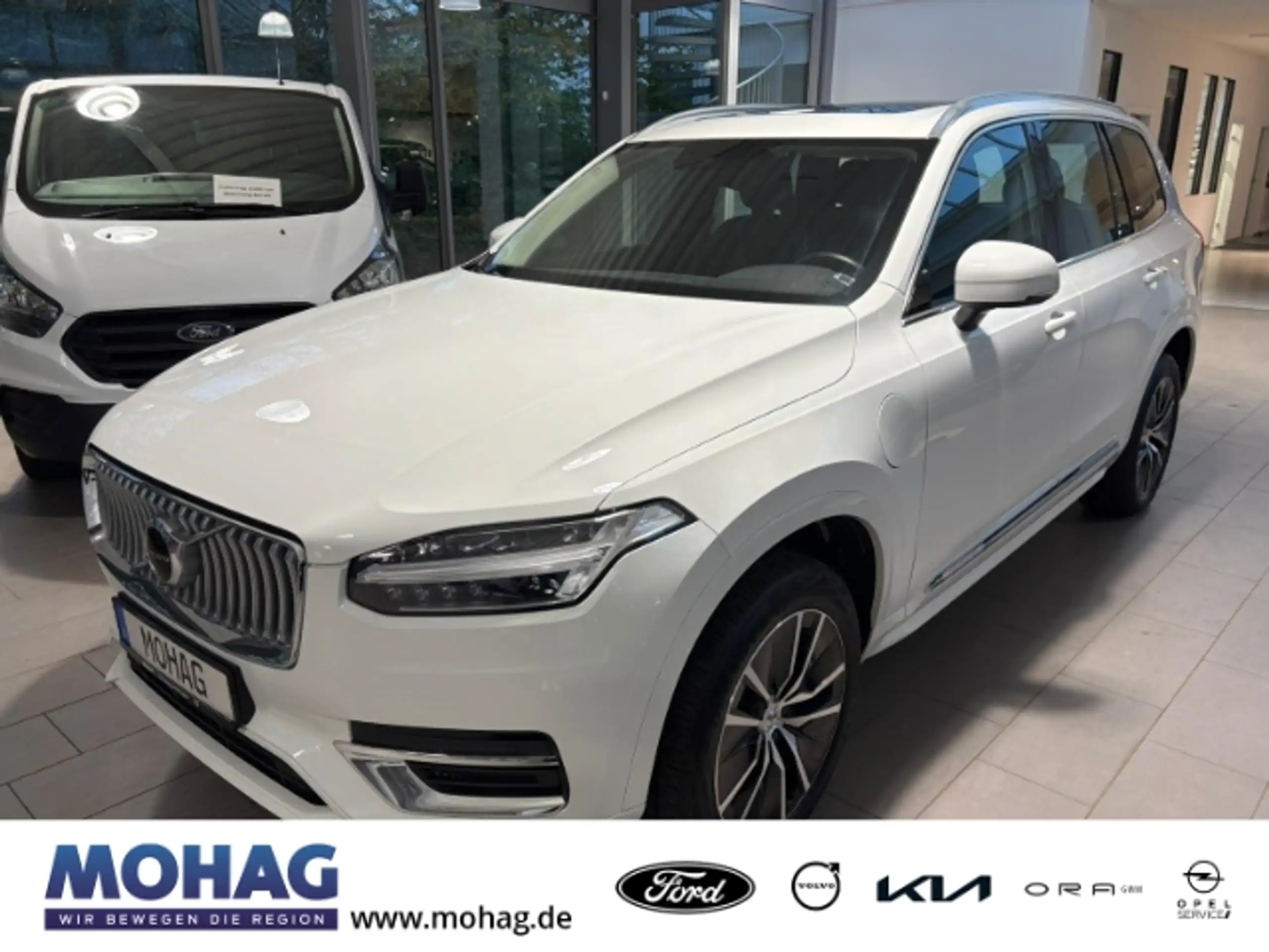 Volvo - XC90