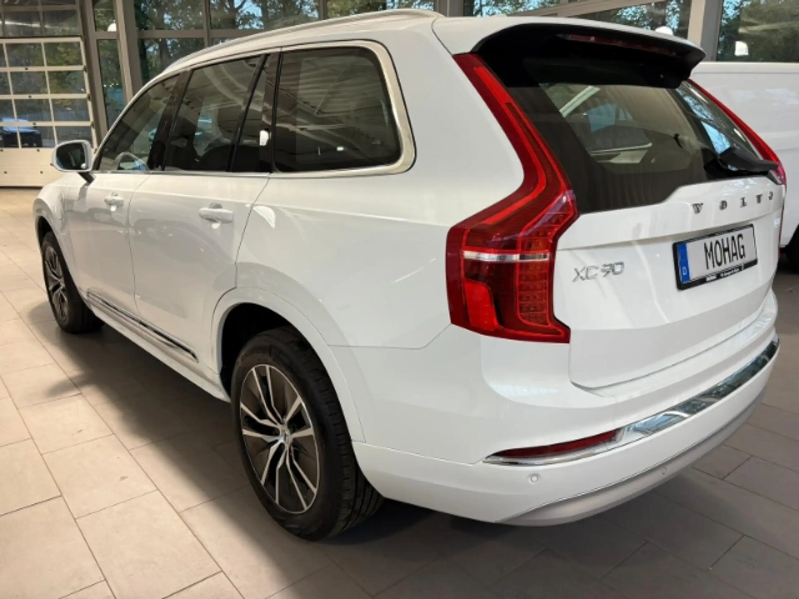 Volvo - XC90