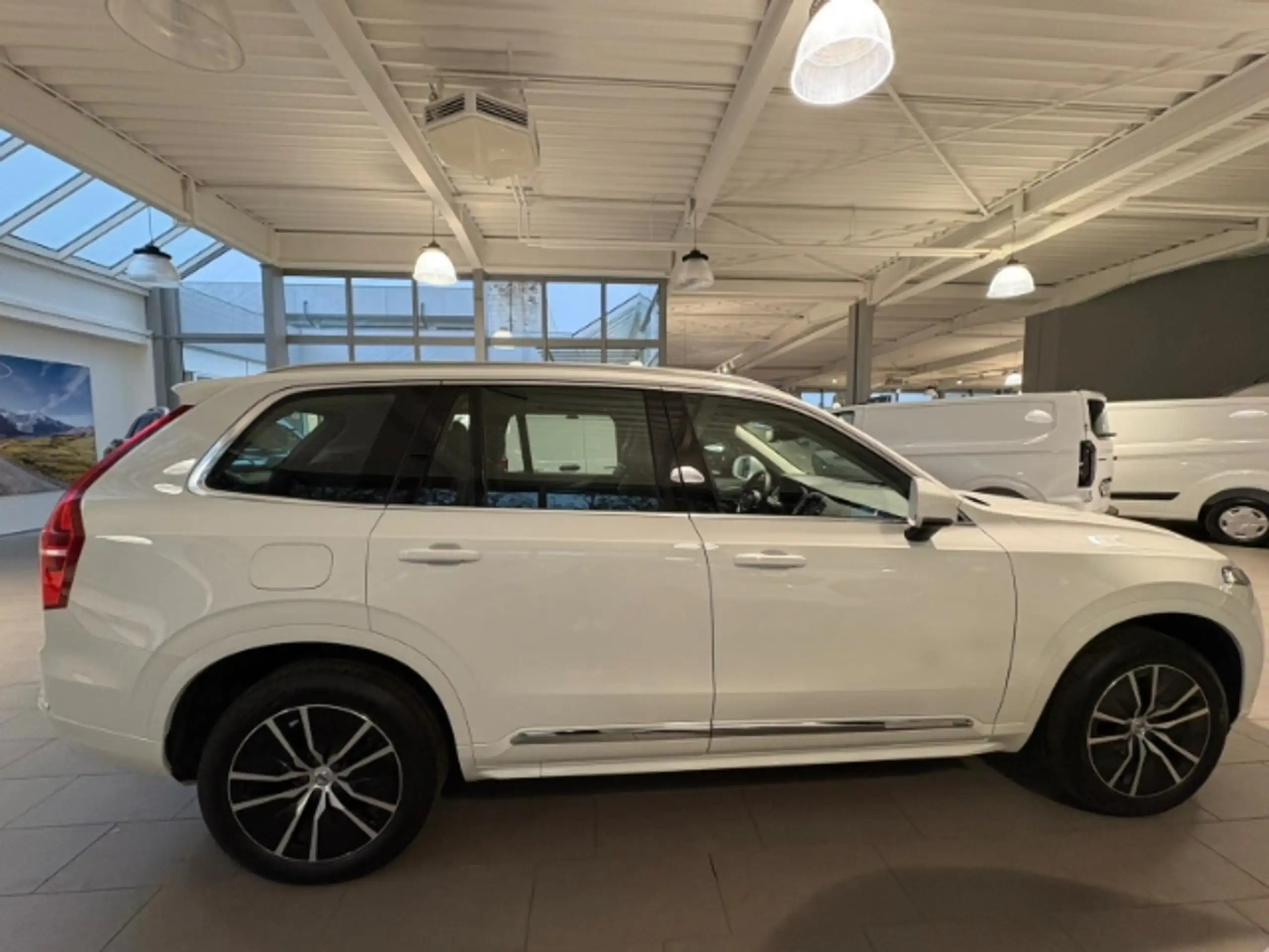 Volvo - XC90