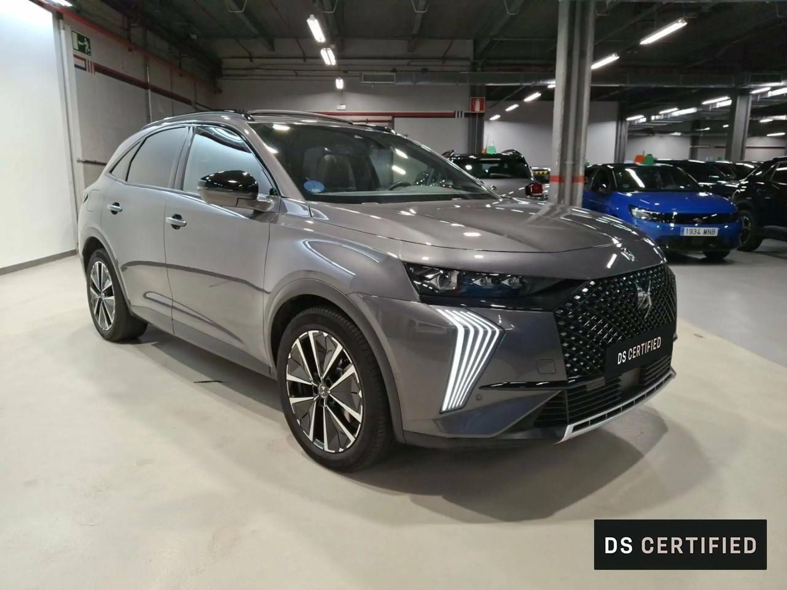 DS Automobiles - DS 7 Crossback