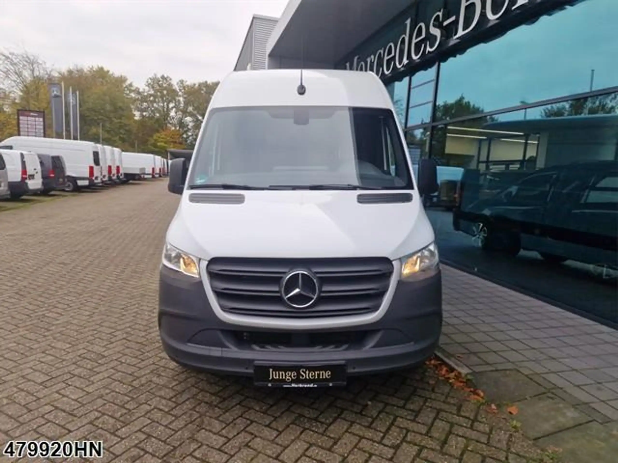 Mercedes-Benz - Sprinter