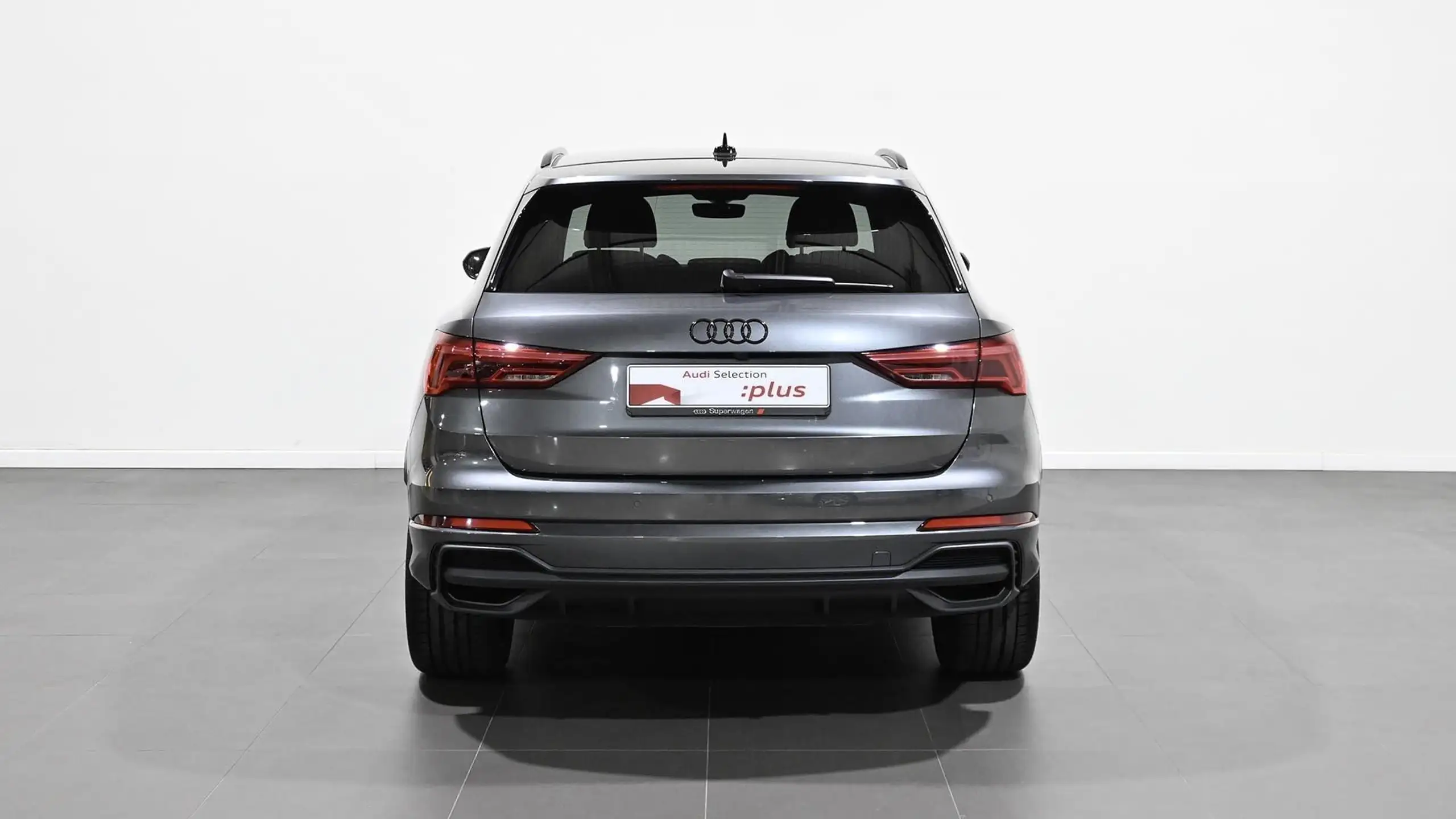 Audi - Q3