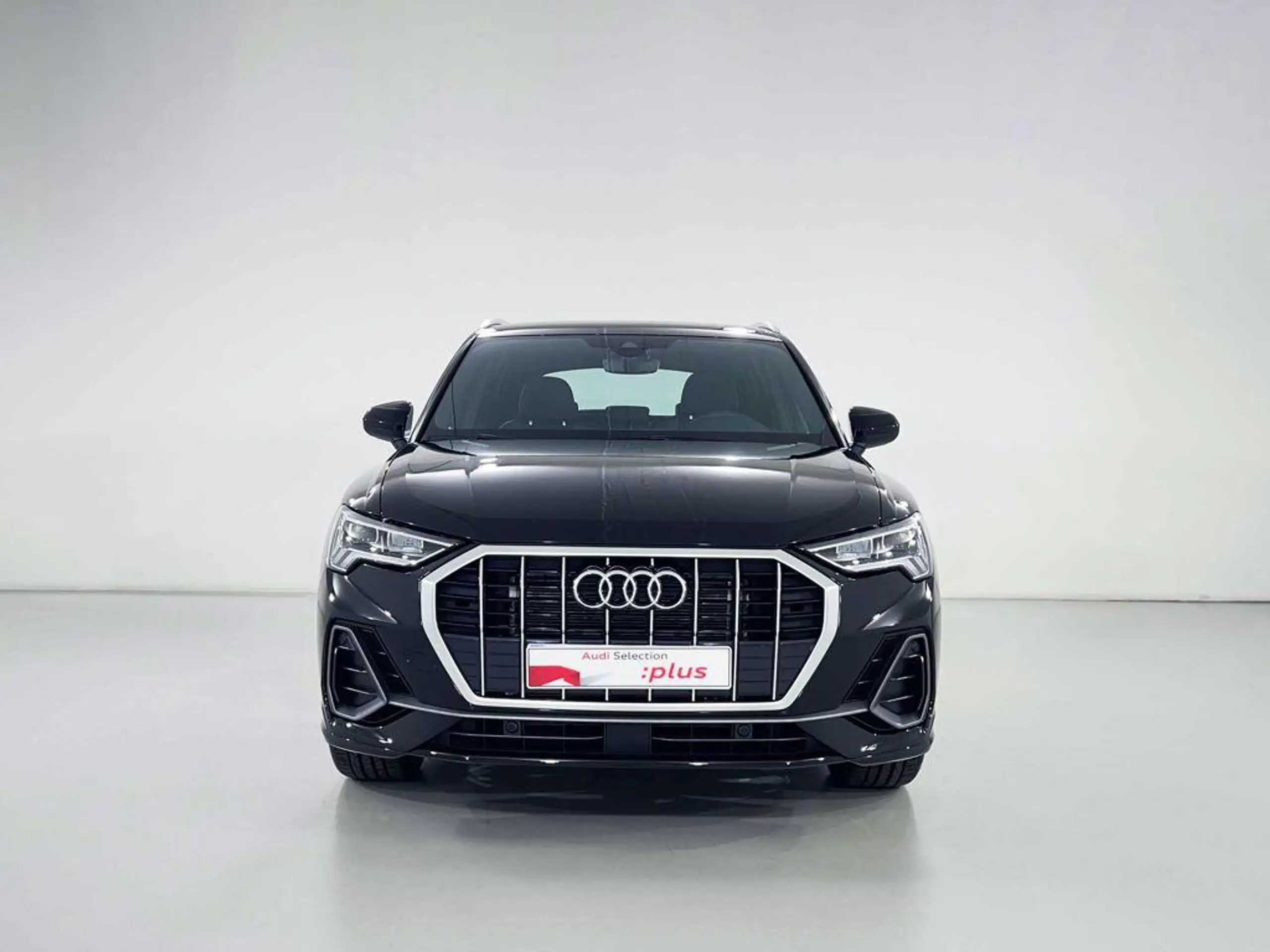 Audi - Q3