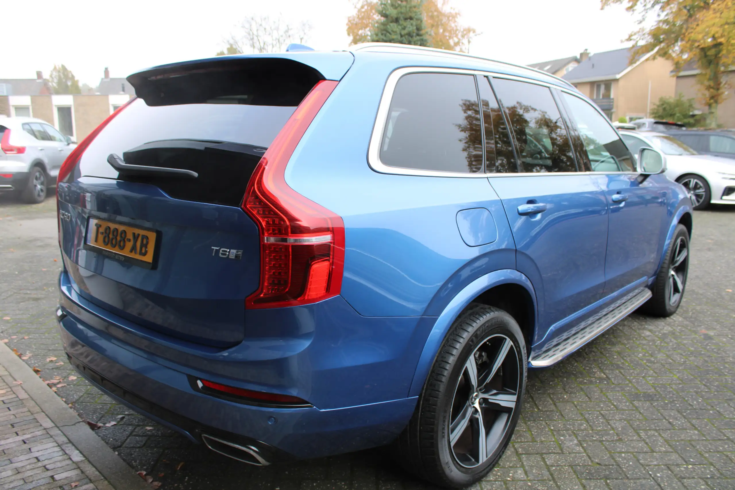 Volvo - XC90