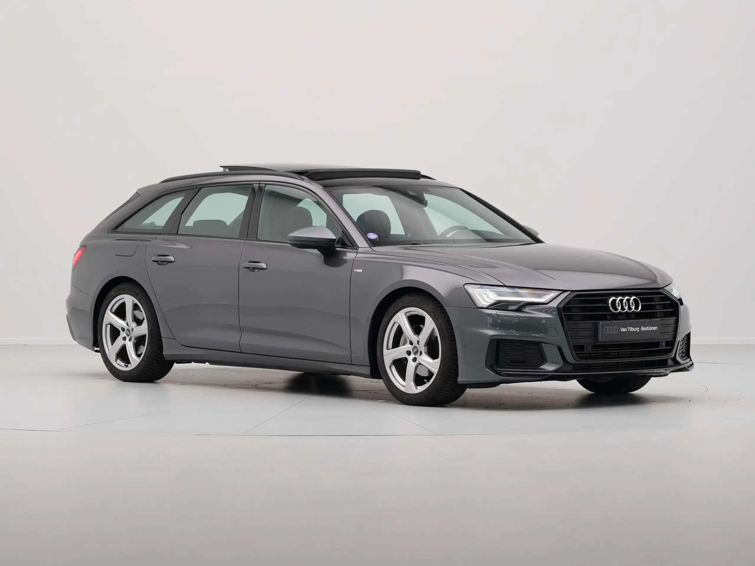 Audi - A6