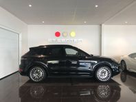 Porsche - Macan