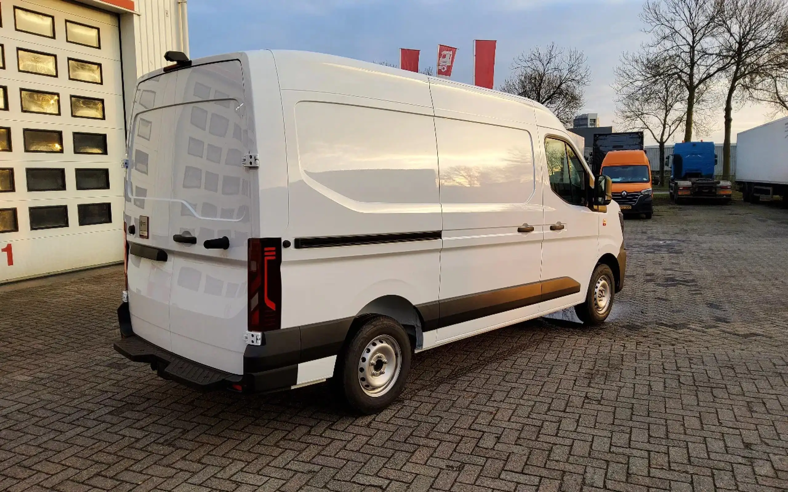 Renault - Master