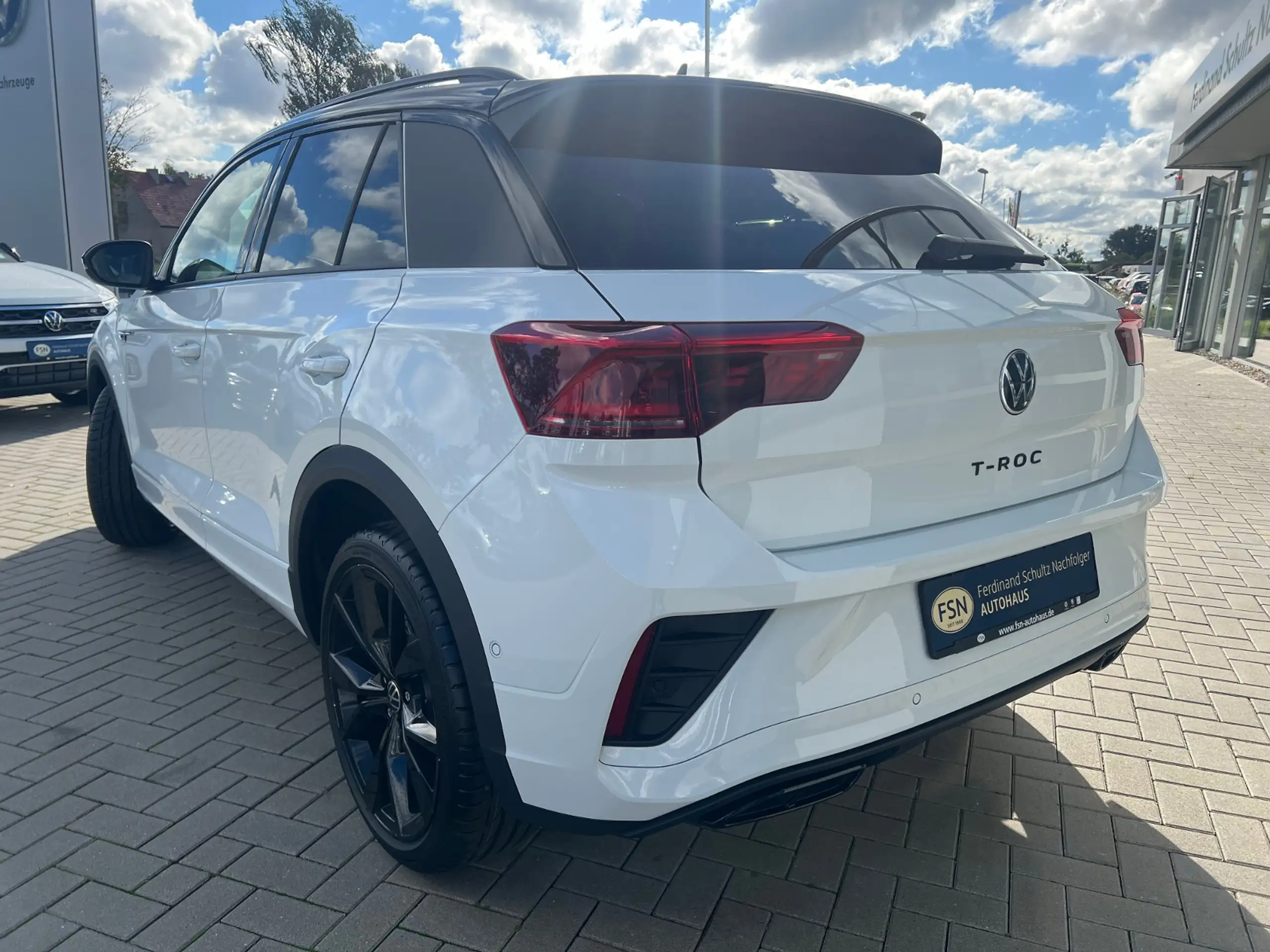 Volkswagen - T-Roc