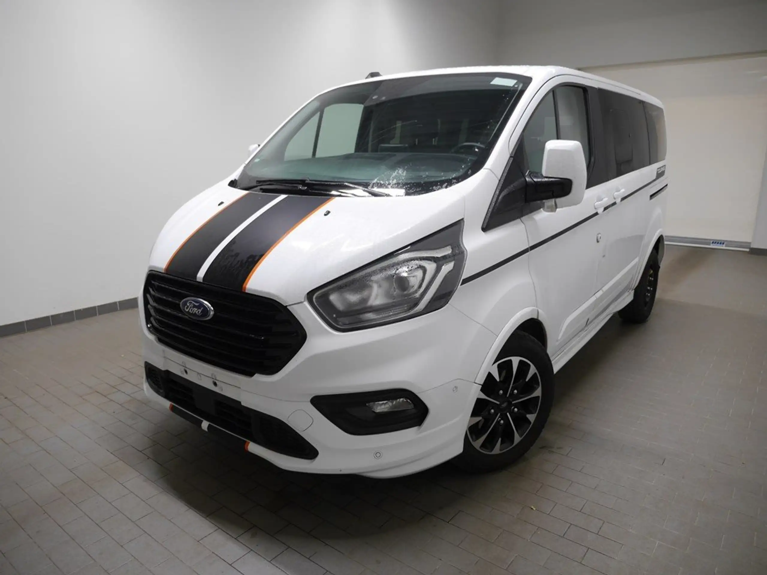 Ford - Tourneo Custom