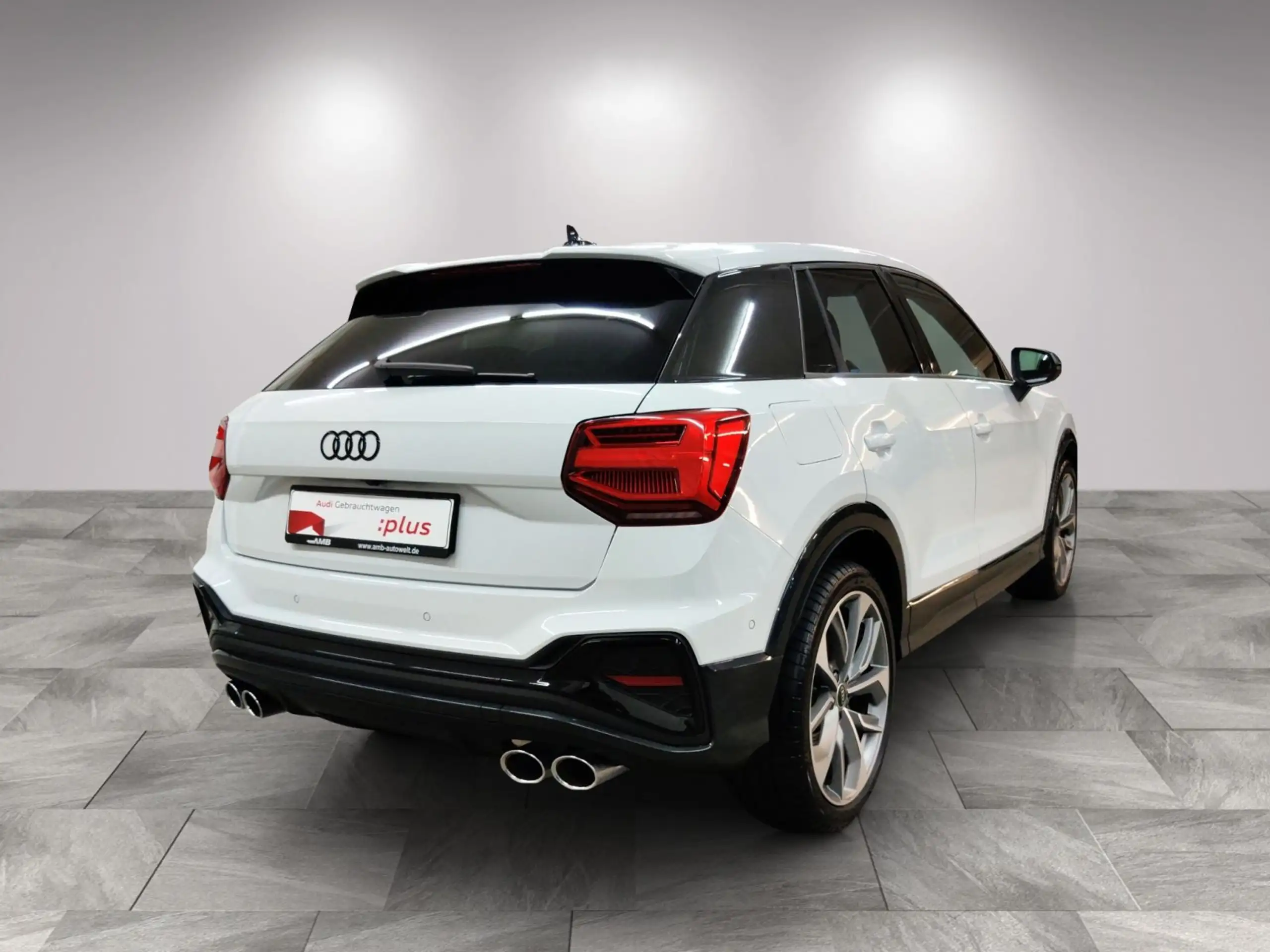 Audi - SQ2