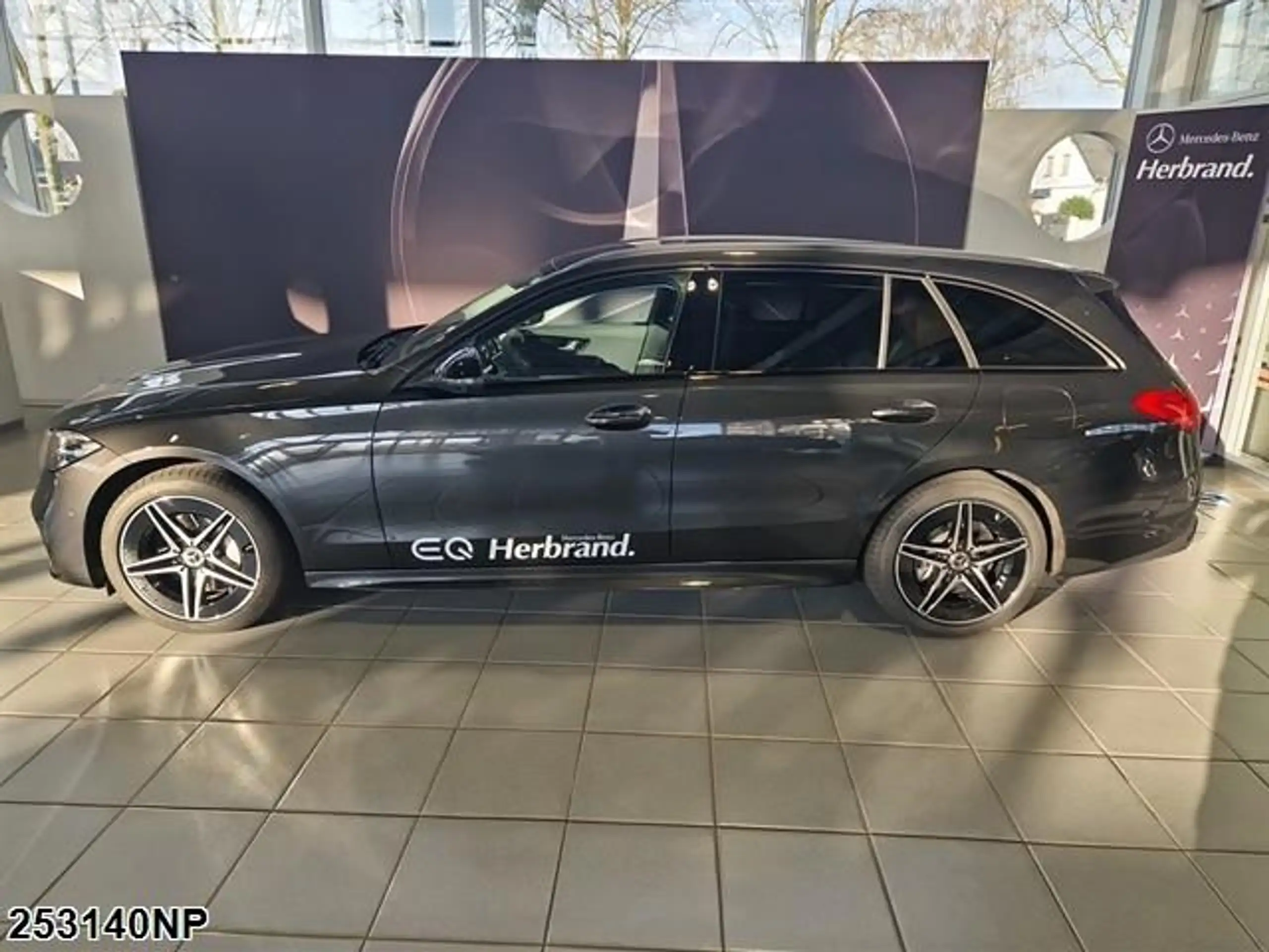 Mercedes-Benz - C 300