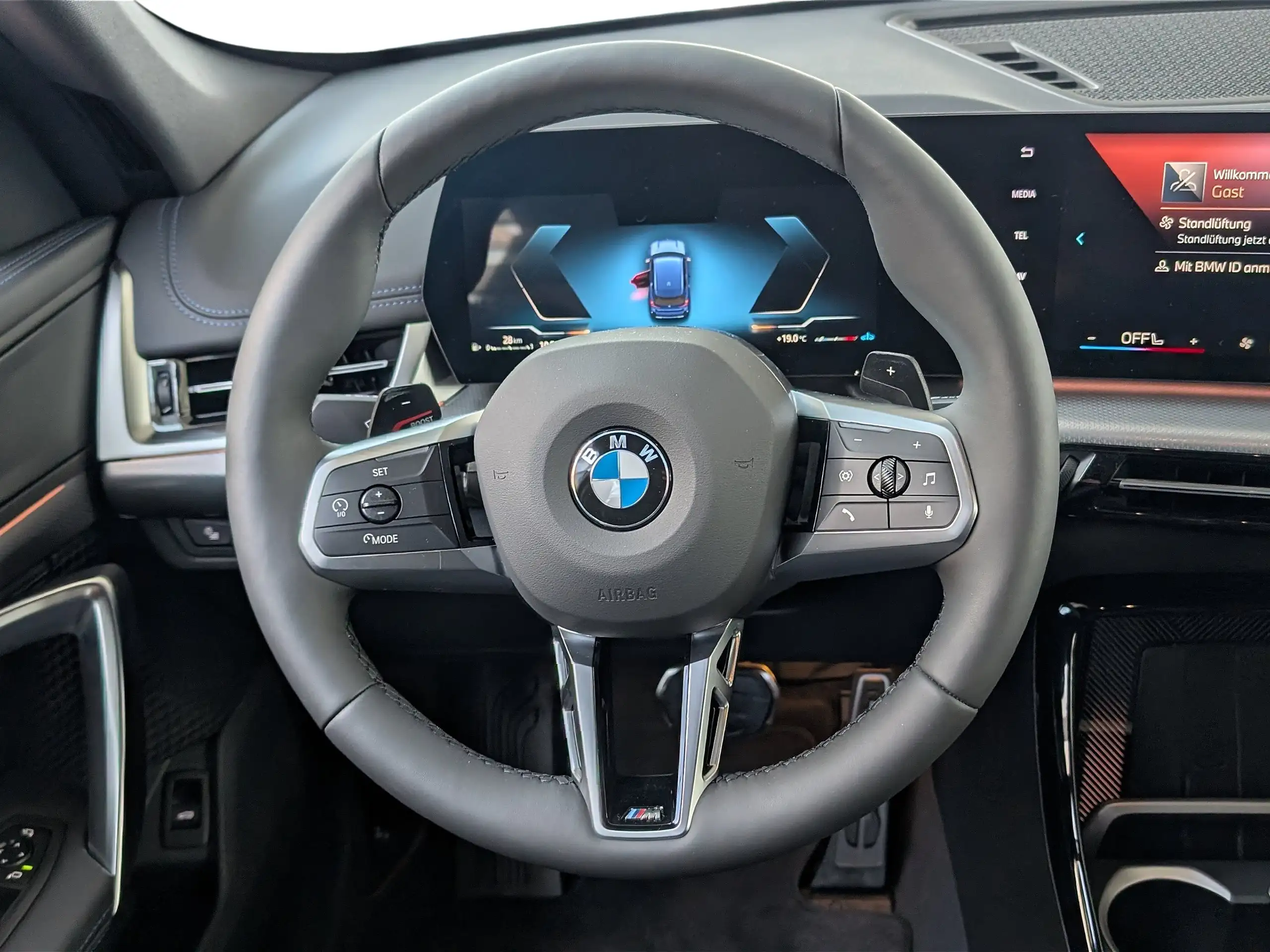 BMW - X1