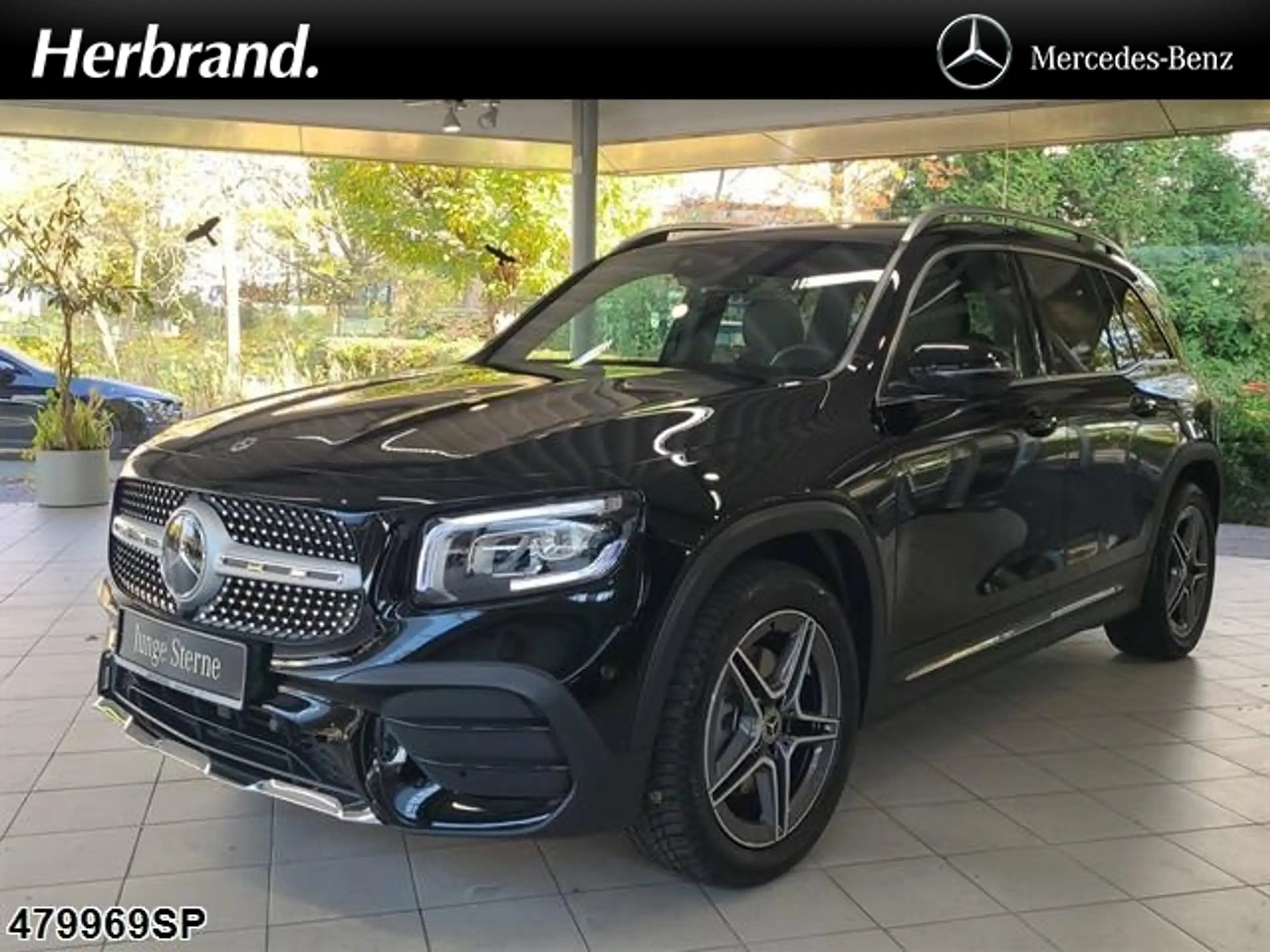 Mercedes-Benz GLB 250 2023