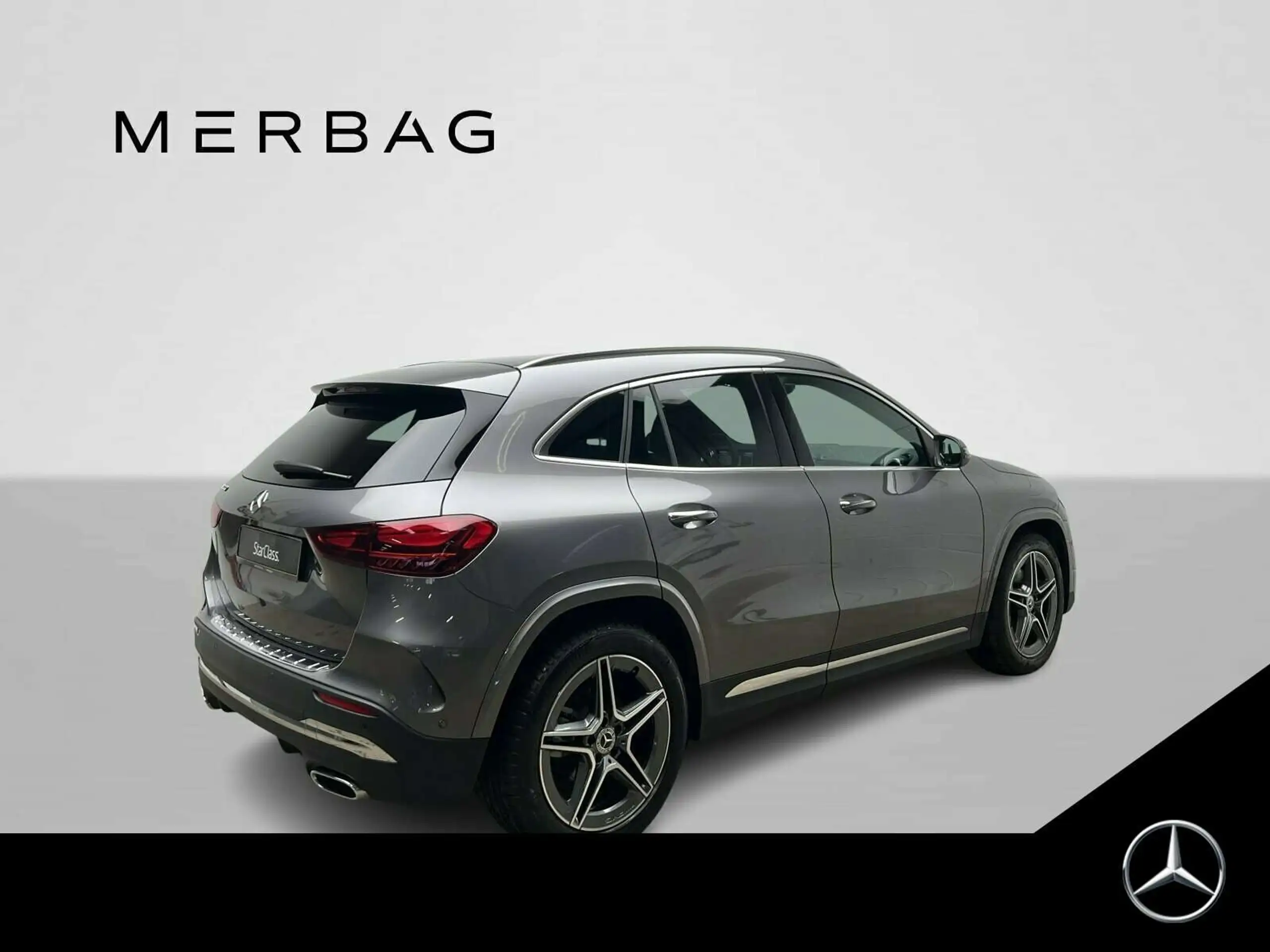 Mercedes-Benz - GLA 200