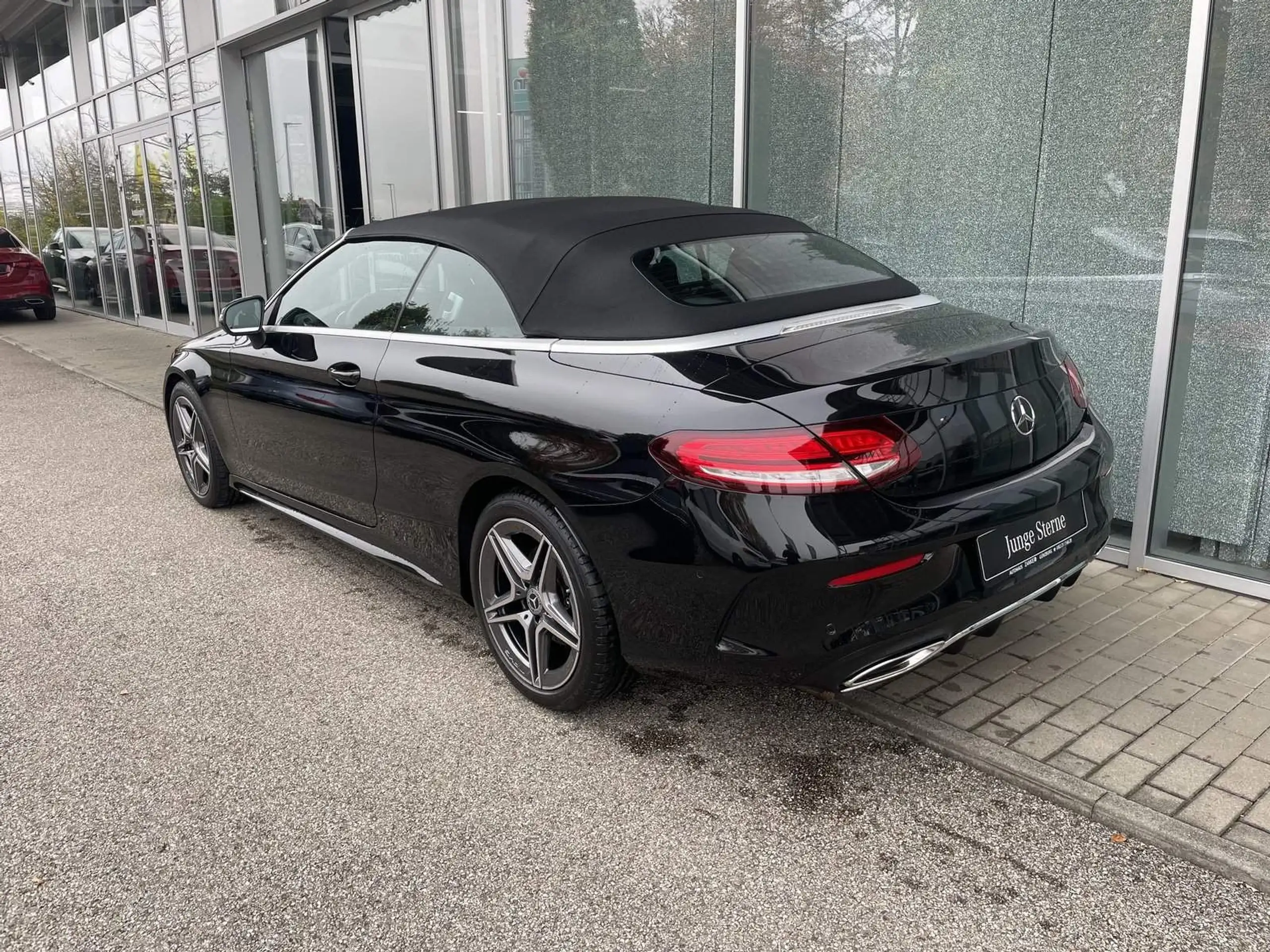 Mercedes-Benz - C 300