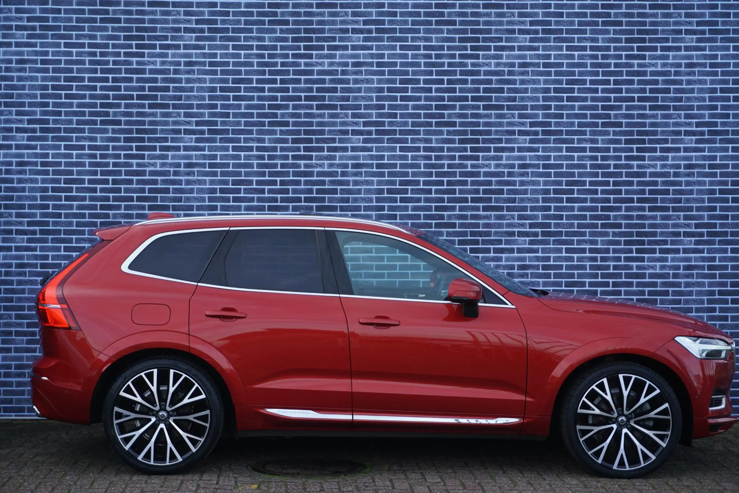 Volvo - XC60