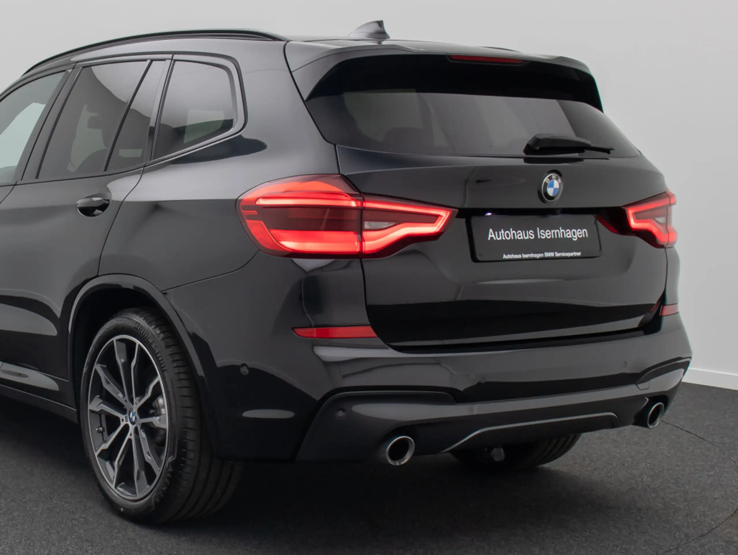 BMW - X3