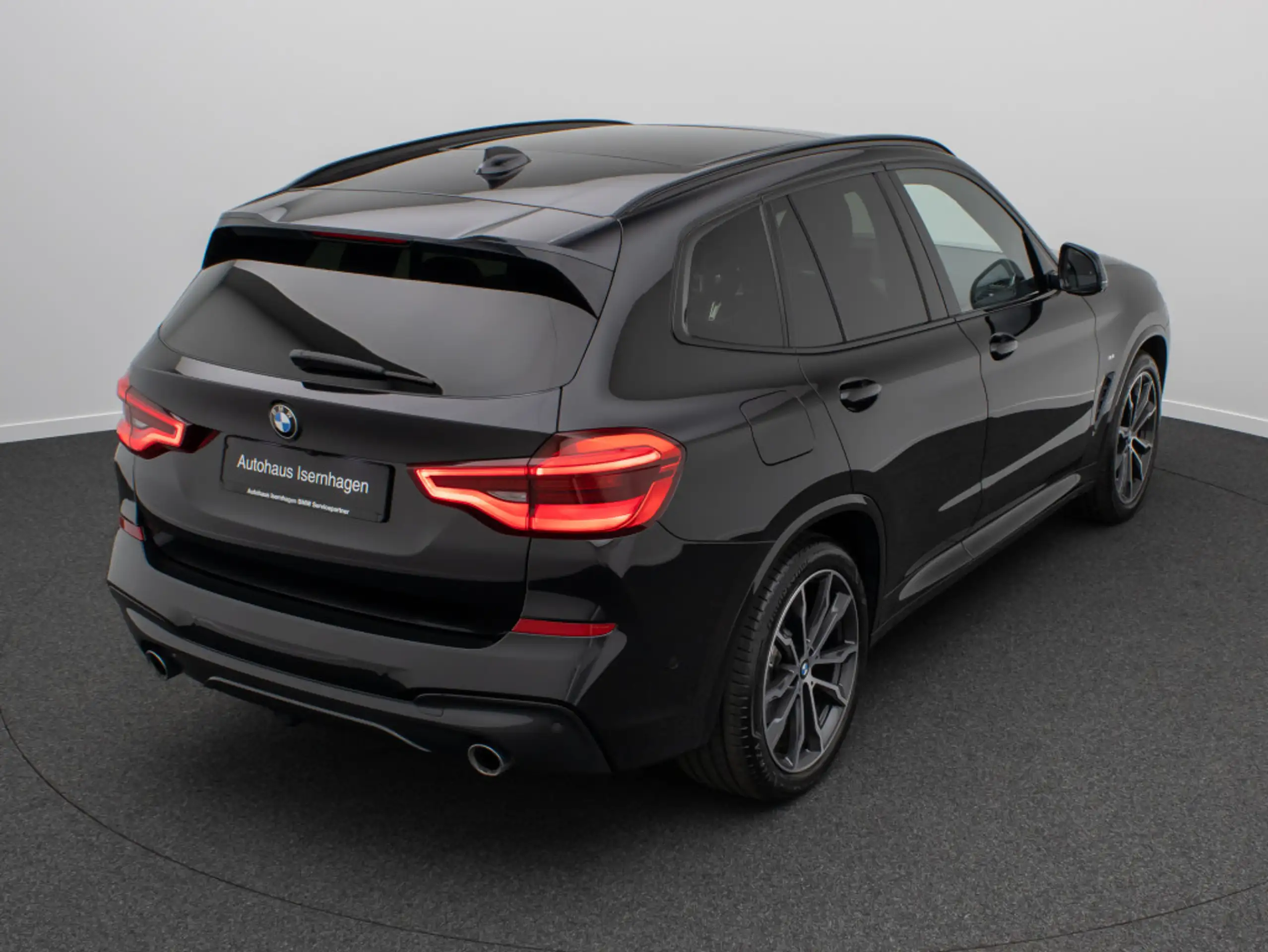 BMW - X3