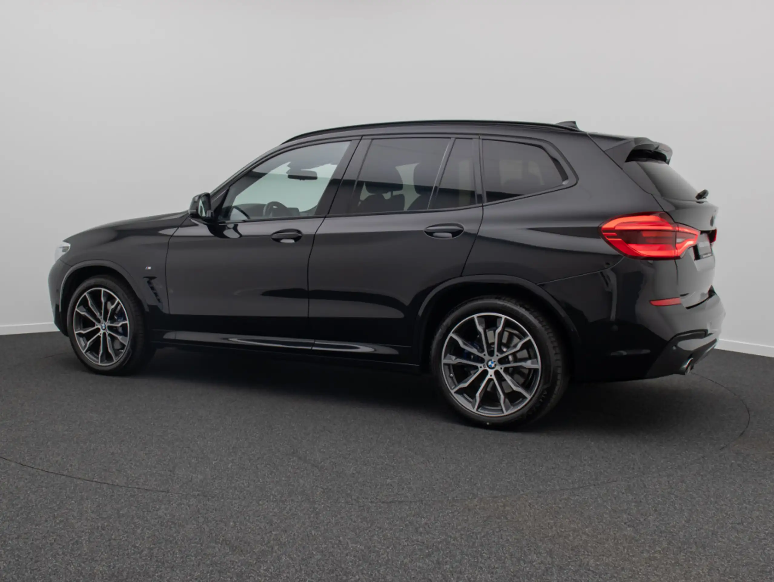 BMW - X3