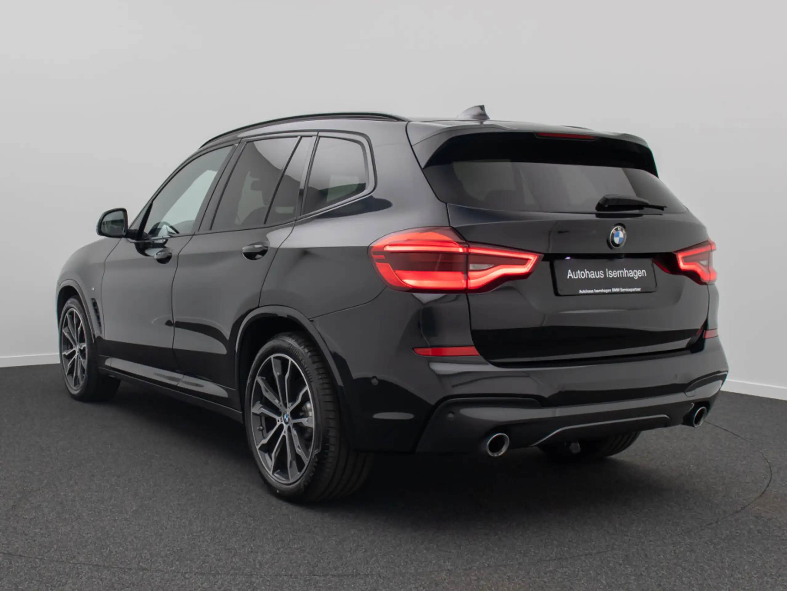 BMW - X3